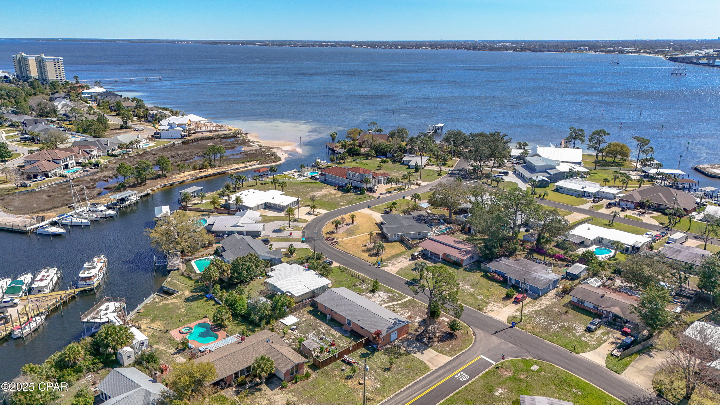 Image 50 For 301 Greenwood Drive