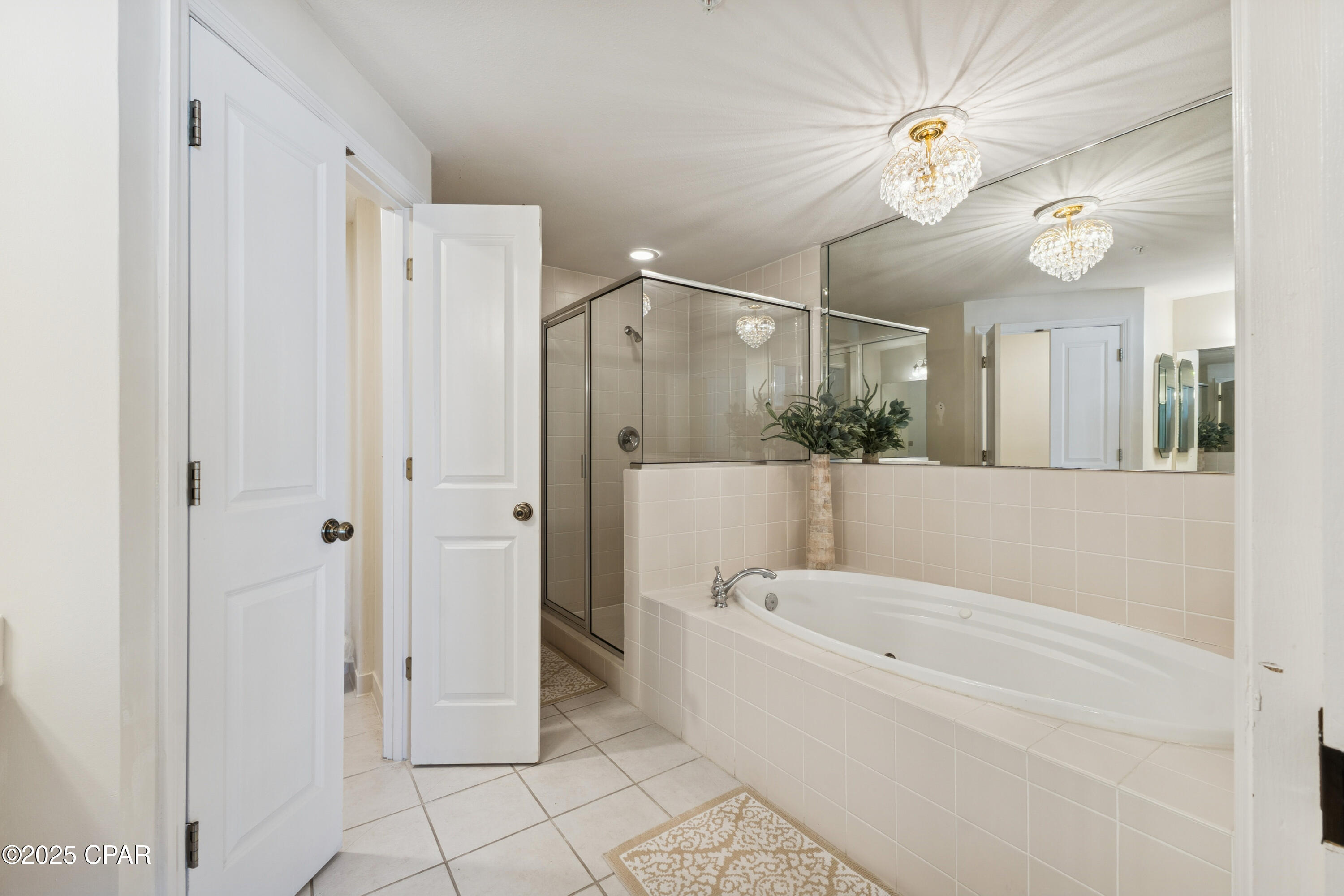 Image 16 For 8601 Surf Drive 1e