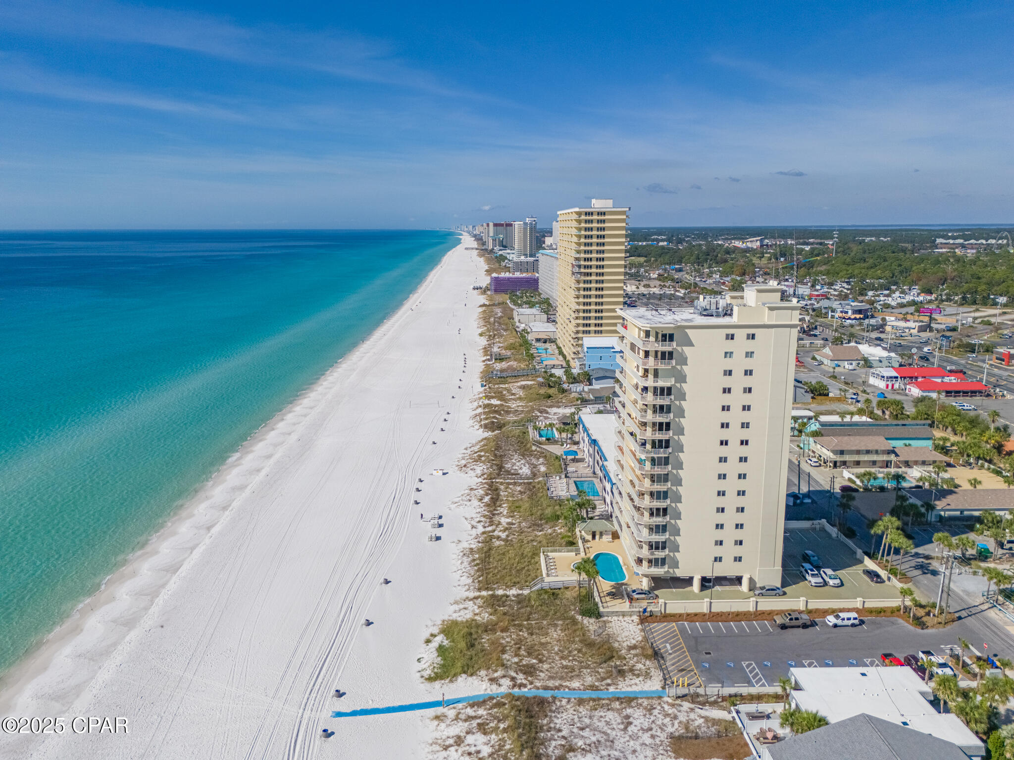 Image 4 For 8601 Surf Drive 1e