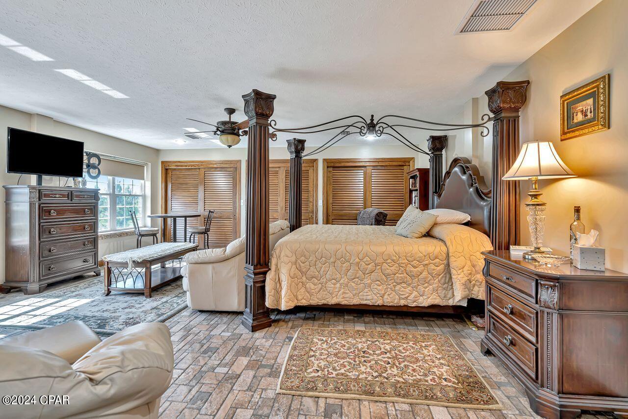 Image 15 For 4622 Cherokee Heights Road