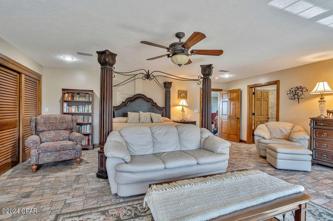 Image 17 For 4622 Cherokee Heights Road