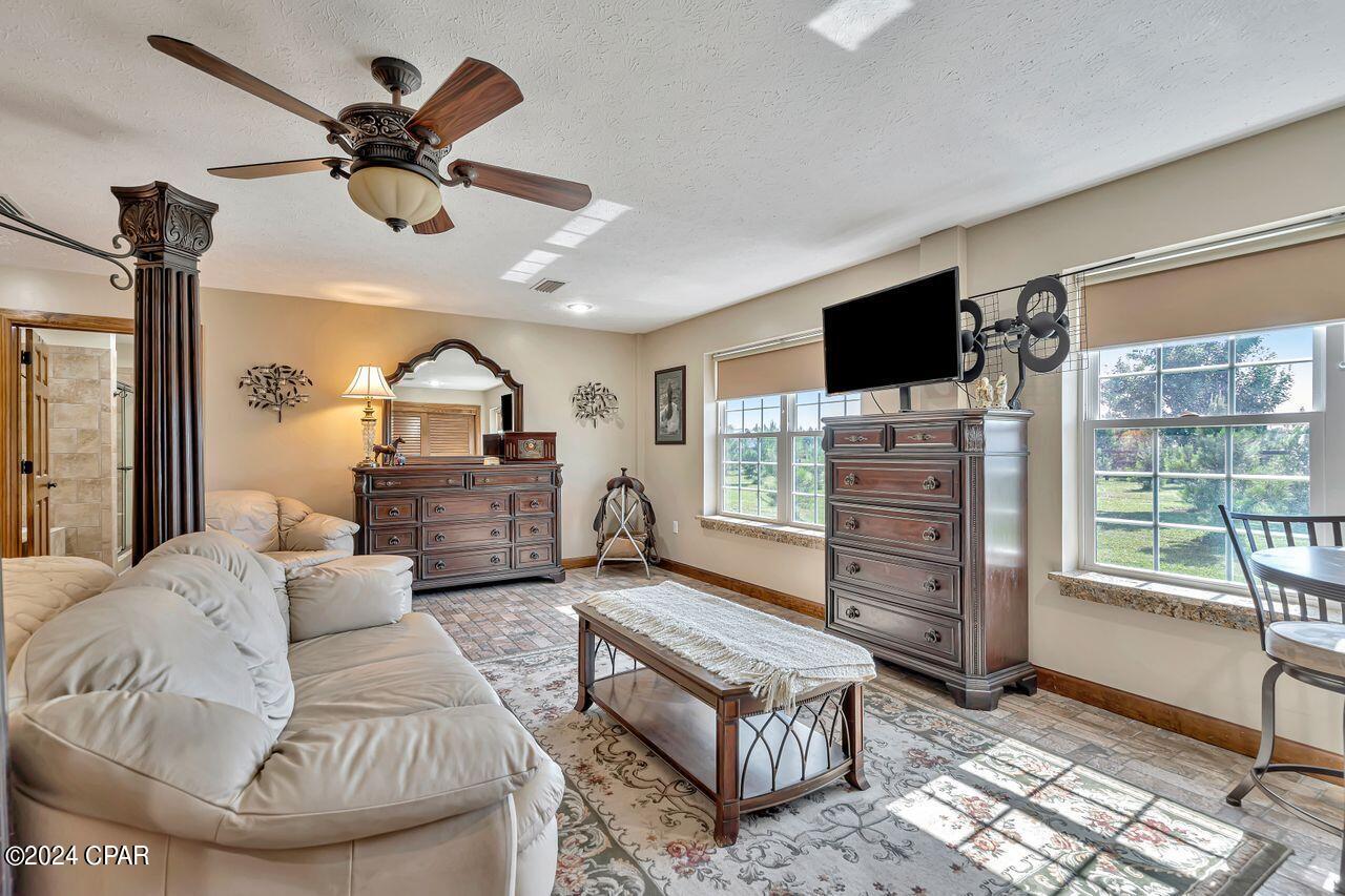 Image 18 For 4622 Cherokee Heights Road