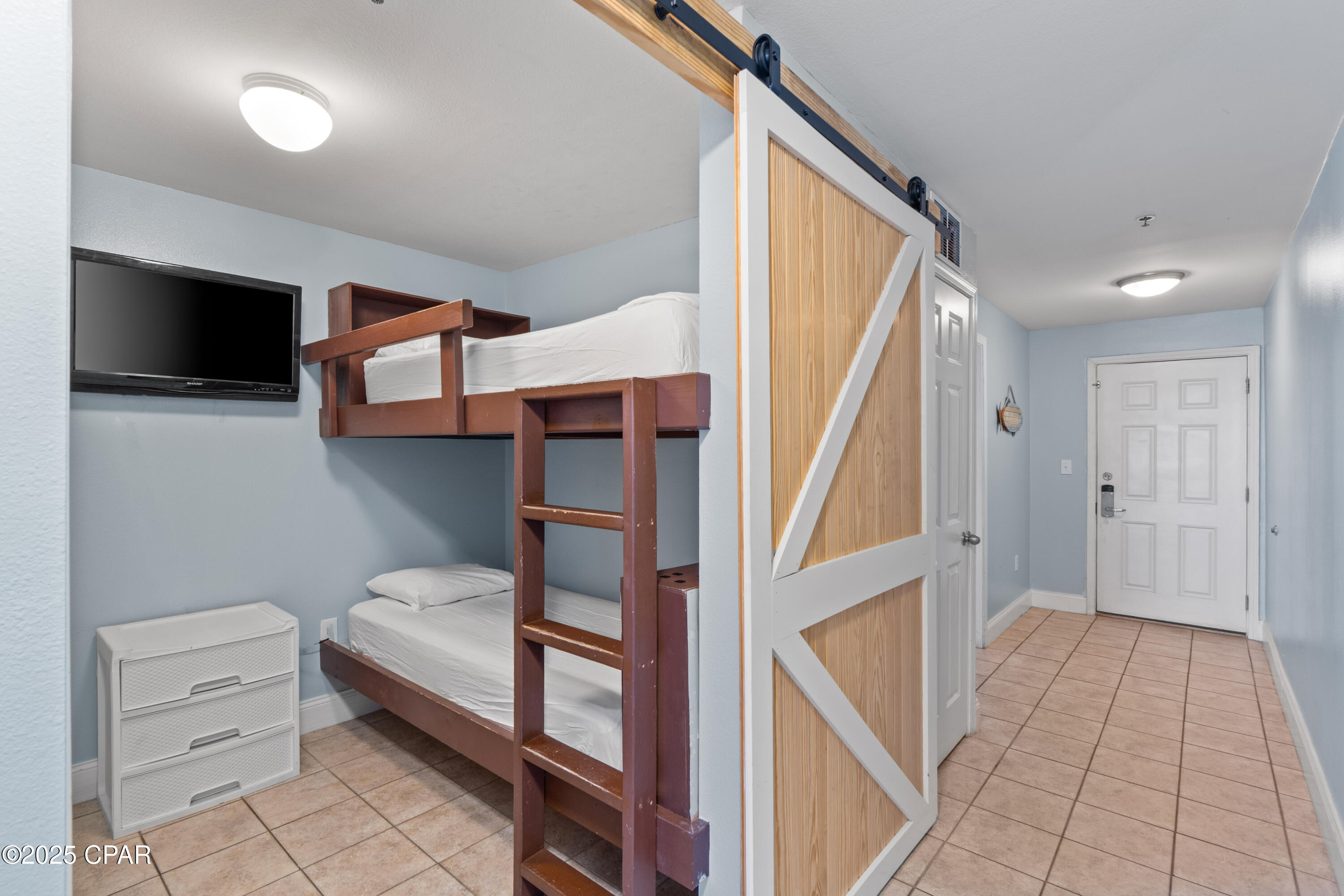 Image 15 For 9860 Thomas Drive 1413