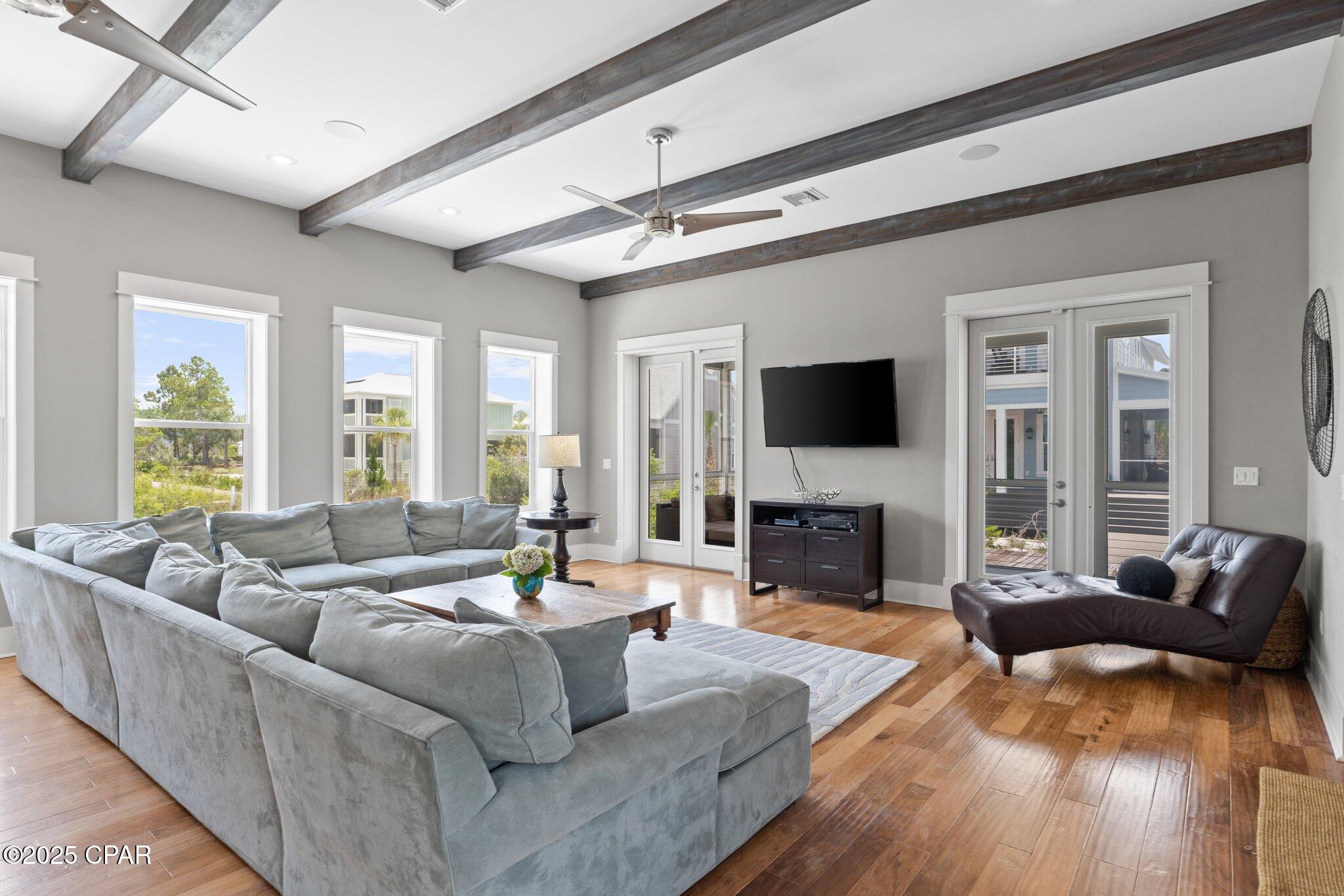 Listing photo id 15 for 104 Pinwheel Court