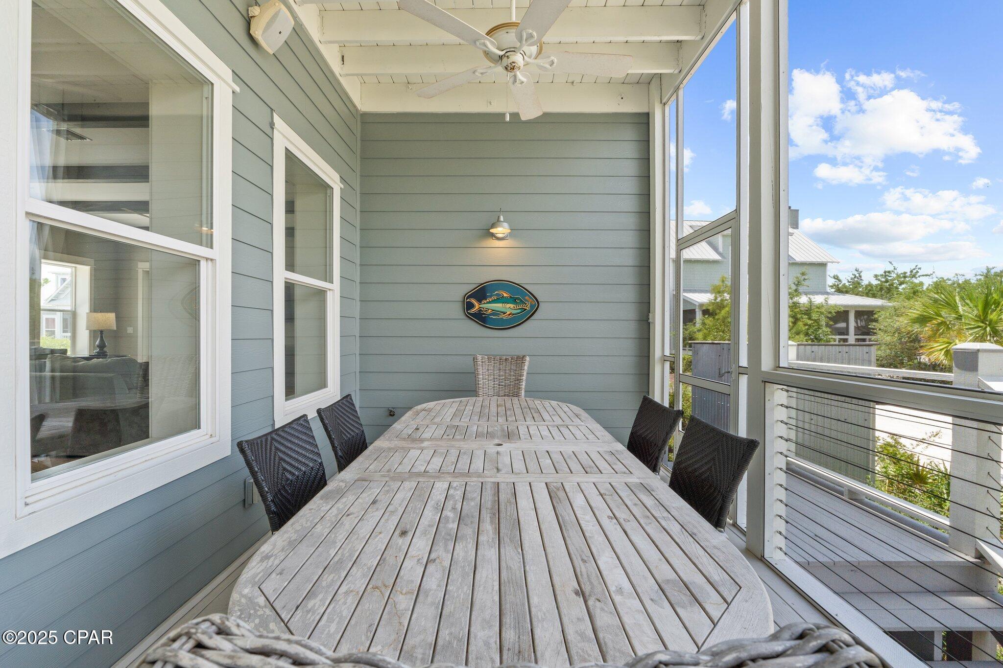 Listing photo id 36 for 104 Pinwheel Court