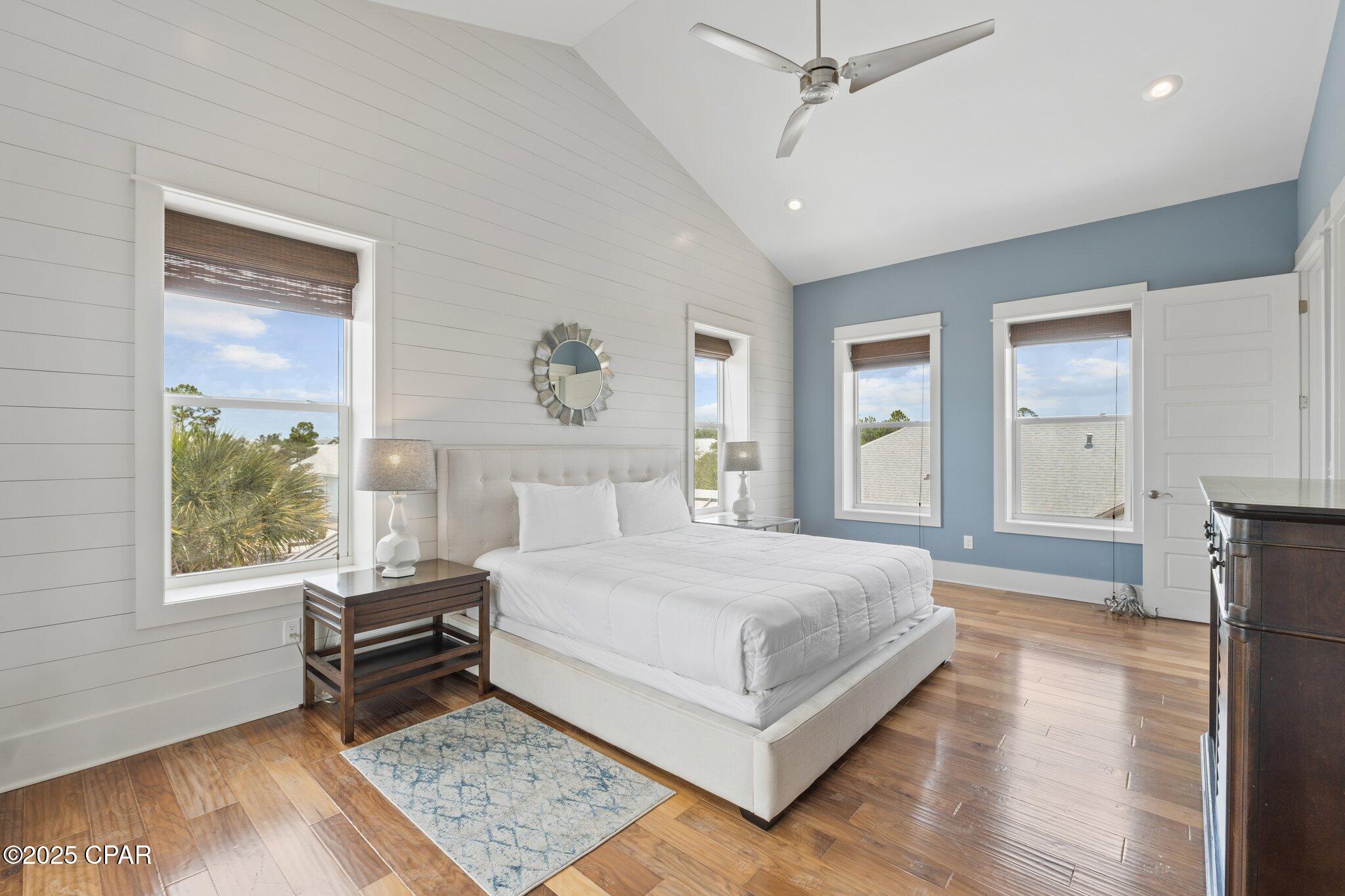 Listing photo id 43 for 104 Pinwheel Court