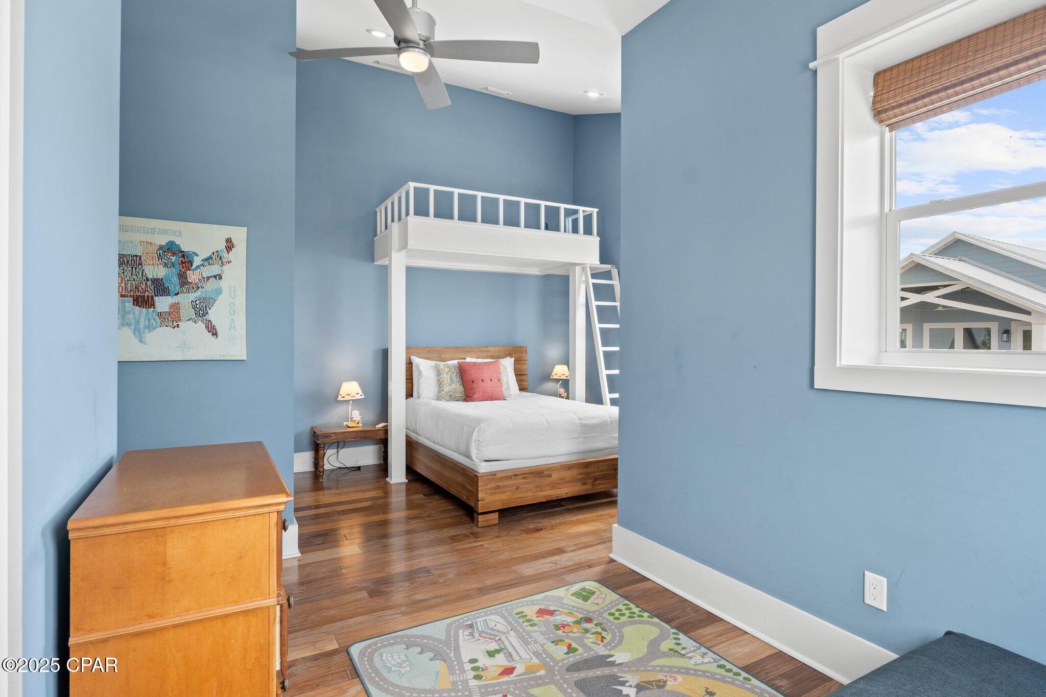 Listing photo id 81 for 104 Pinwheel Court