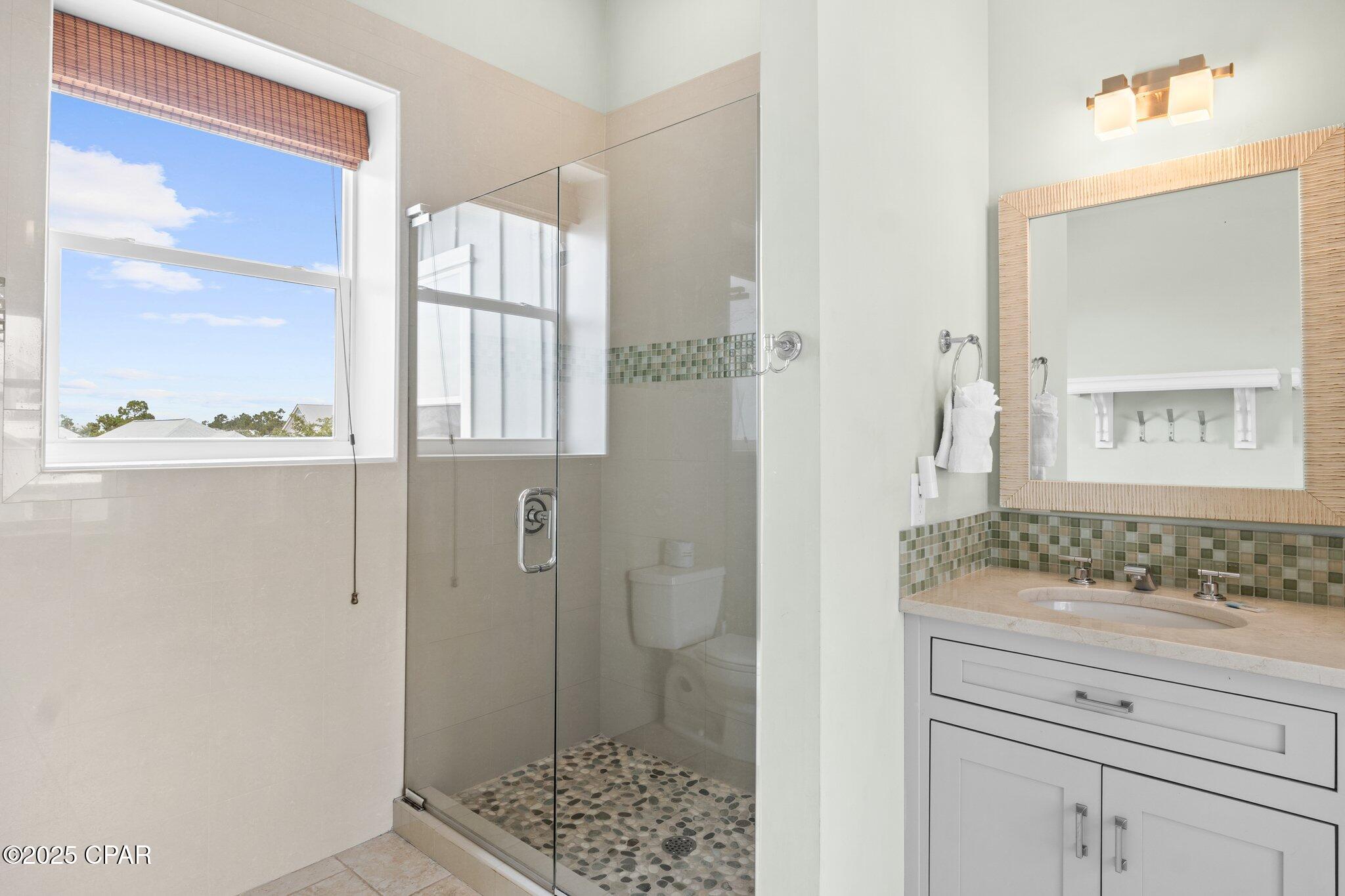 Listing photo id 87 for 104 Pinwheel Court