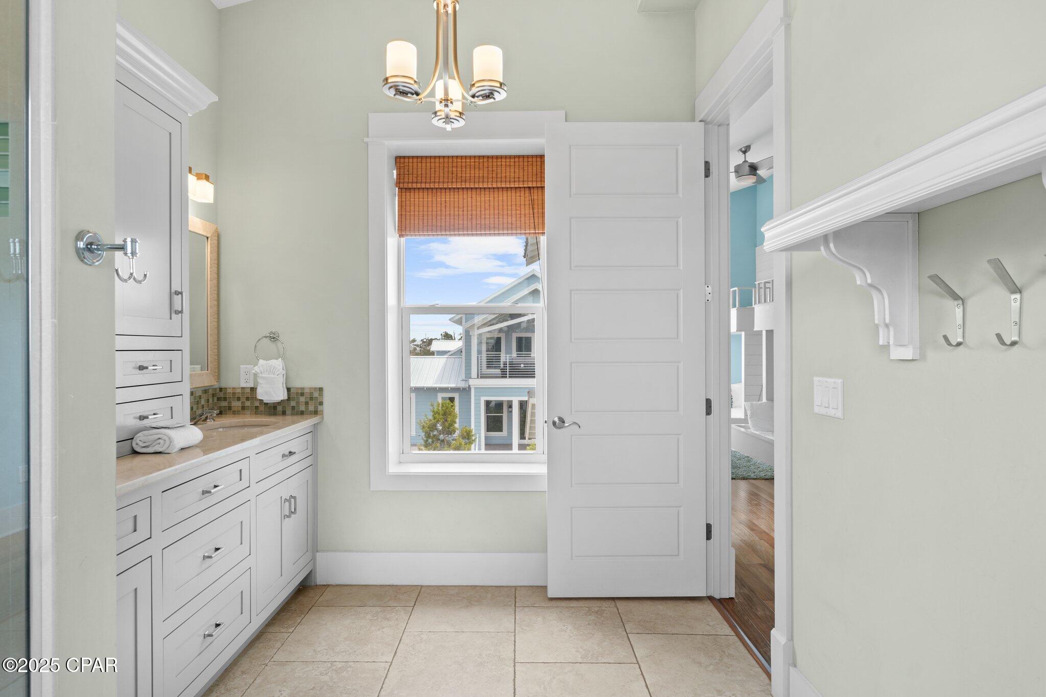 Listing photo id 88 for 104 Pinwheel Court