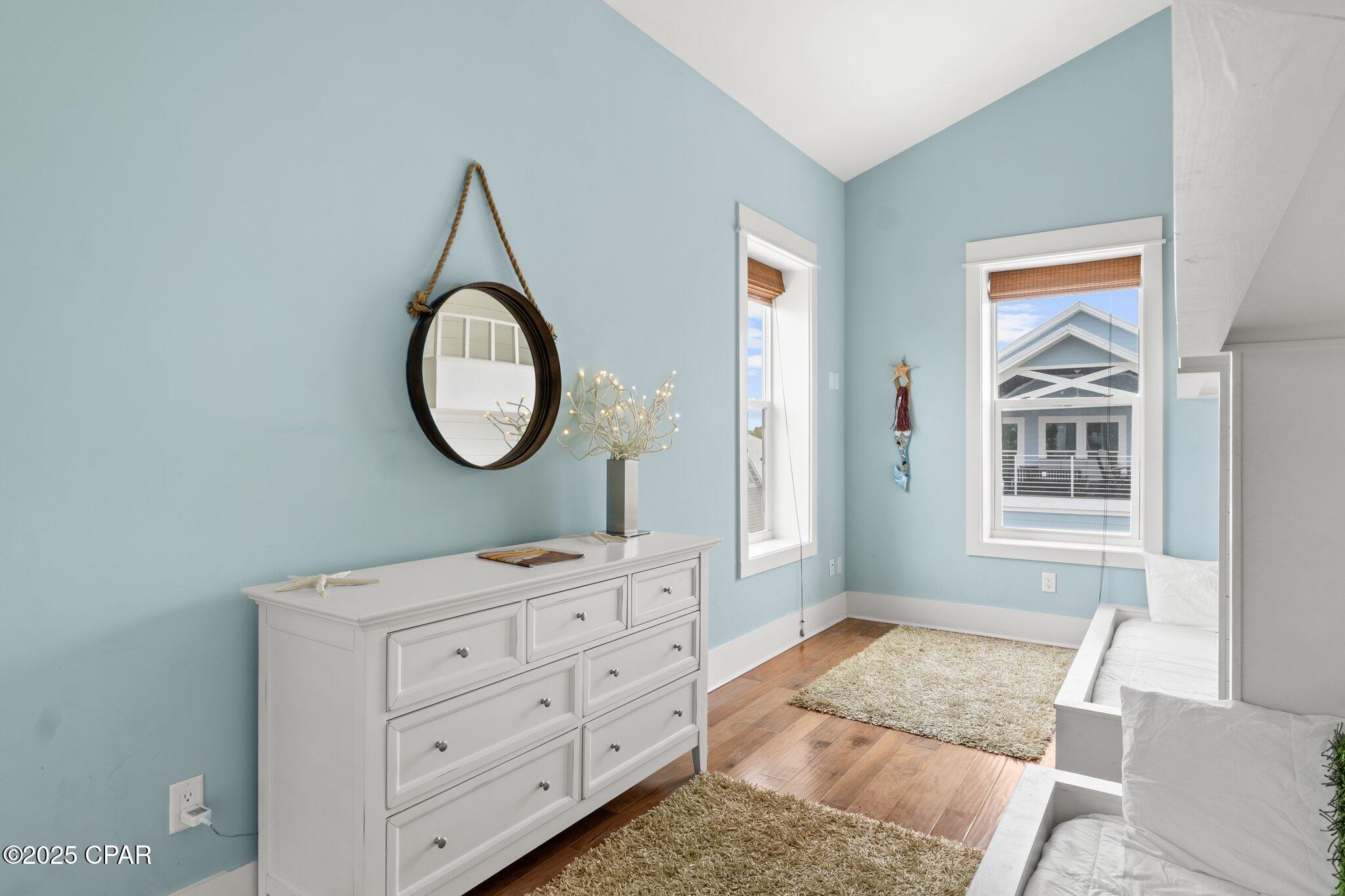 Listing photo id 90 for 104 Pinwheel Court