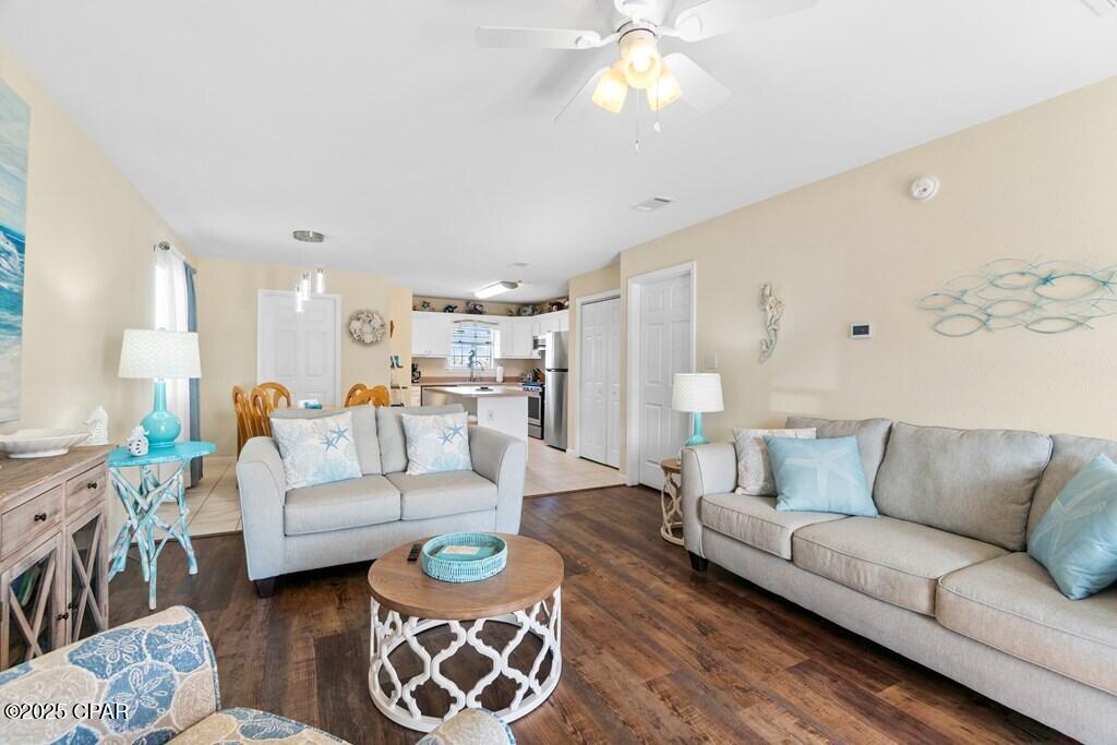 Image 12 For 830 Oleander Avenue