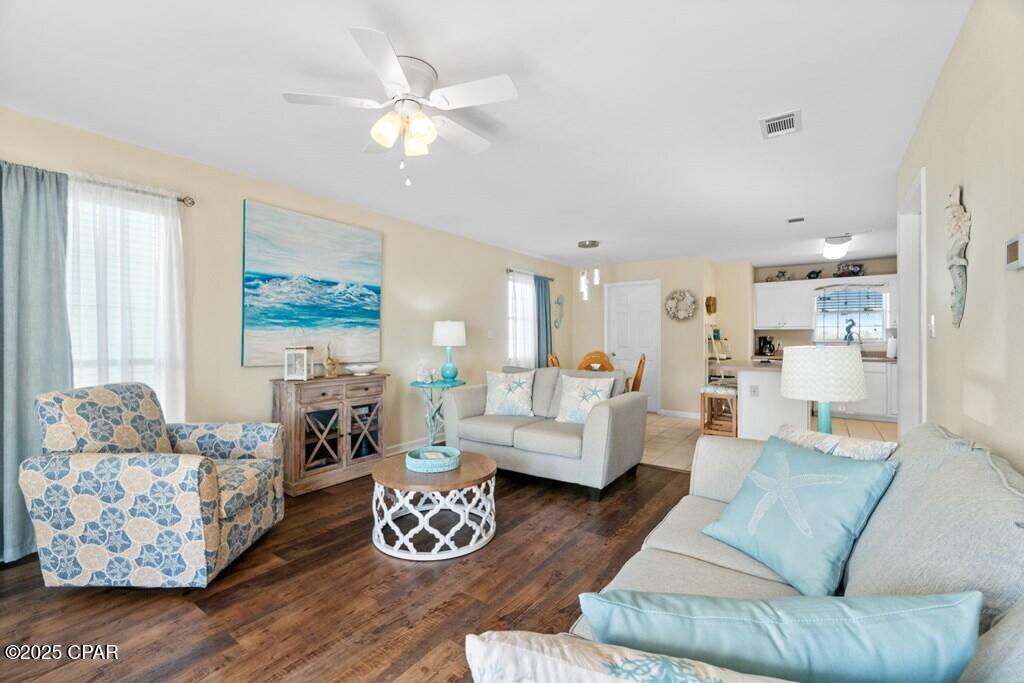 Image 13 For 830 Oleander Avenue