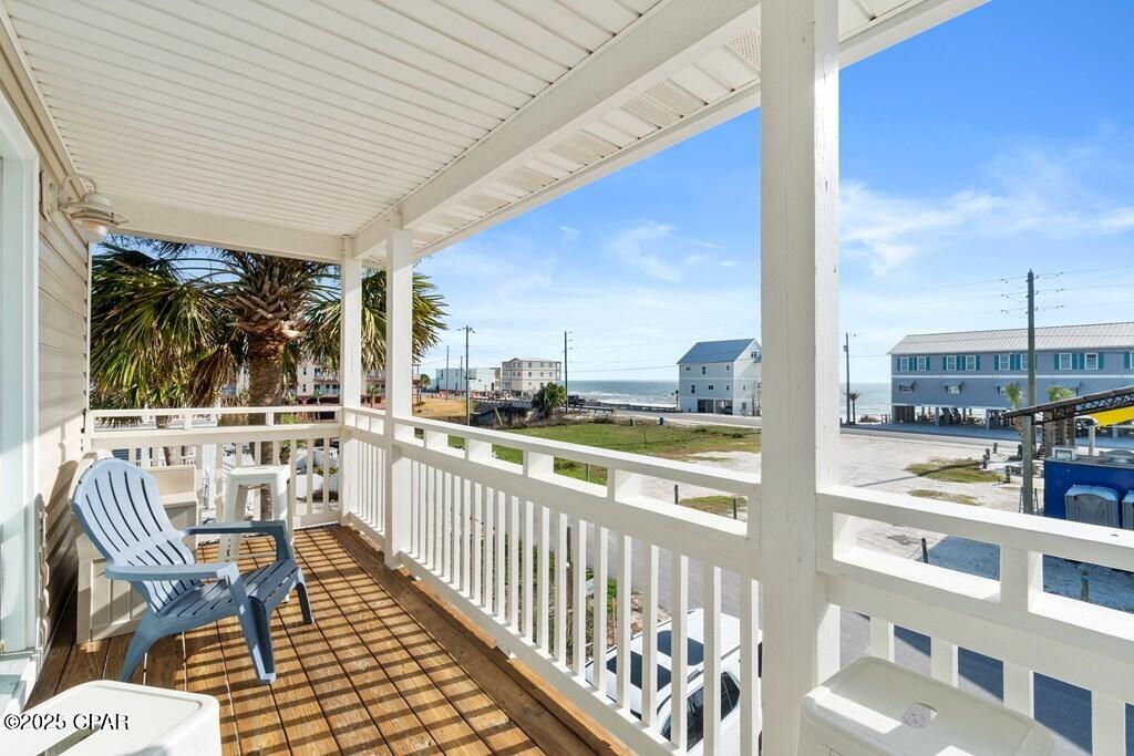 Image 32 For 830 Oleander Avenue