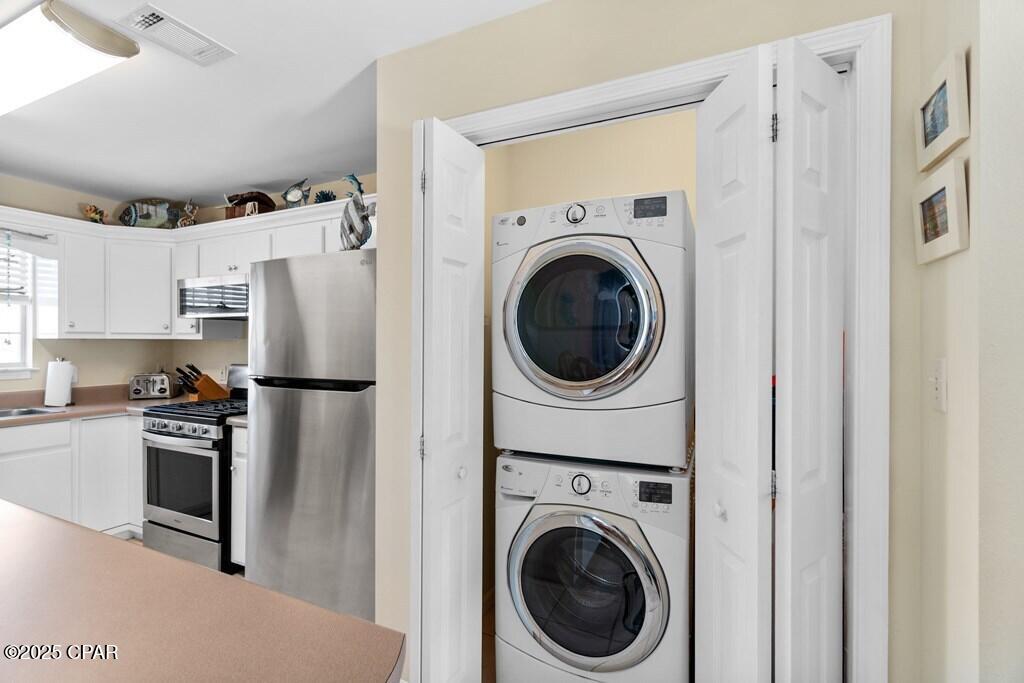 Image 45 For 830 Oleander Avenue