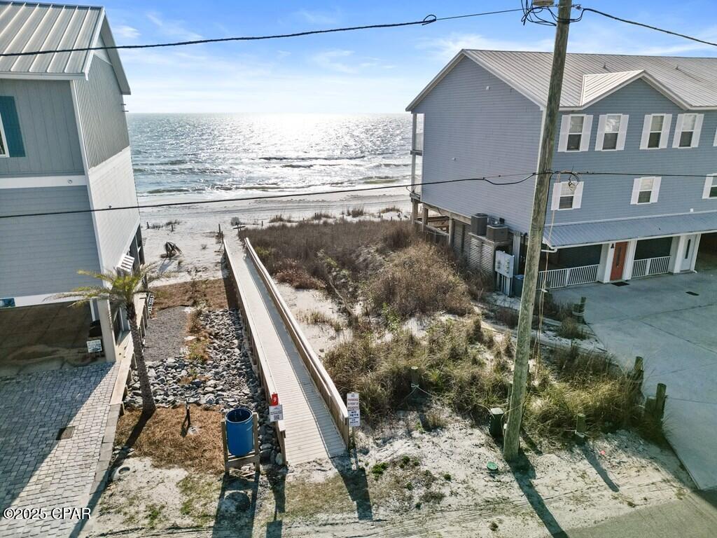 Image 9 For 830 Oleander Avenue