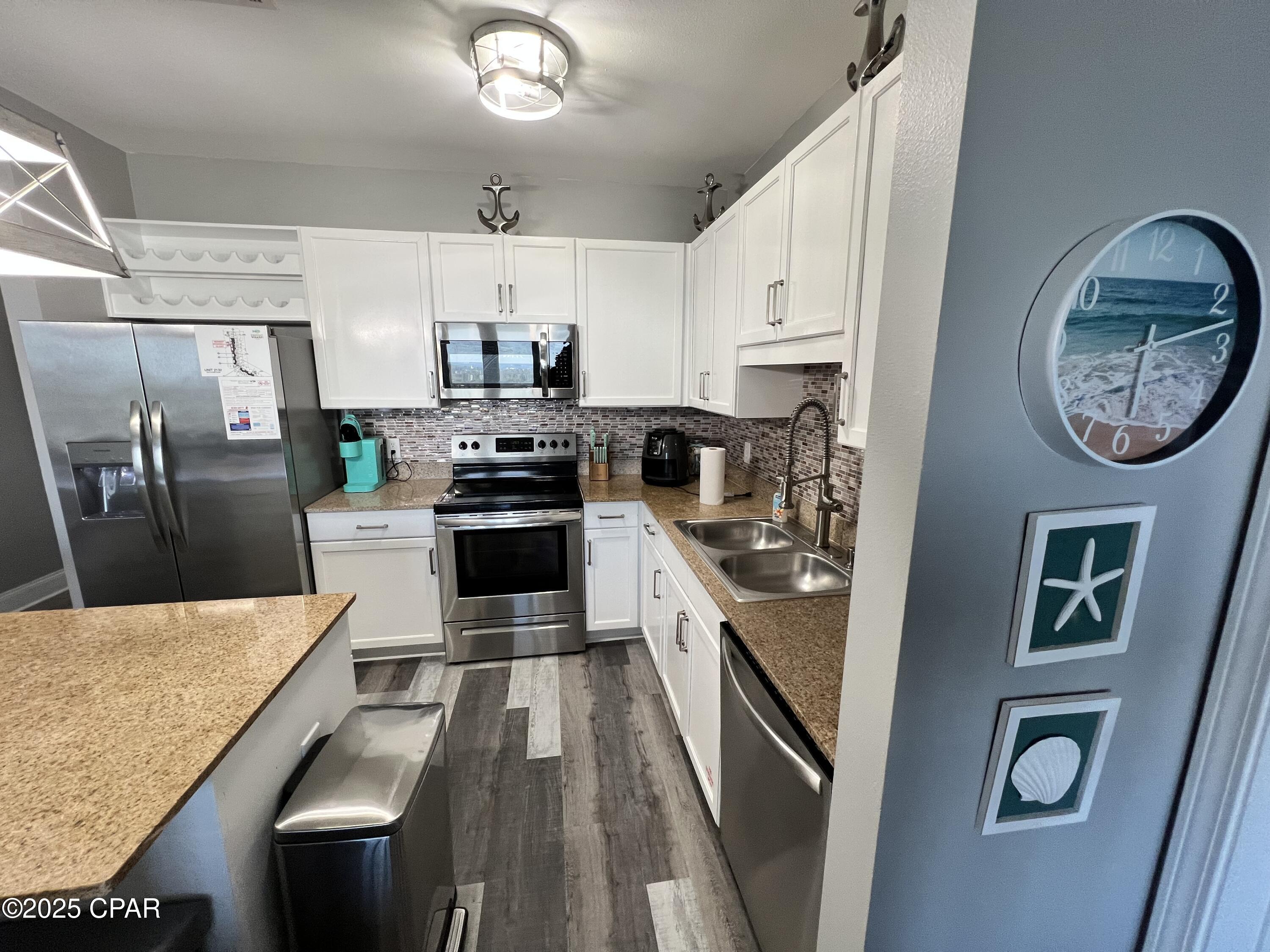 Image 10 For 9902 Thomas Drive 2132