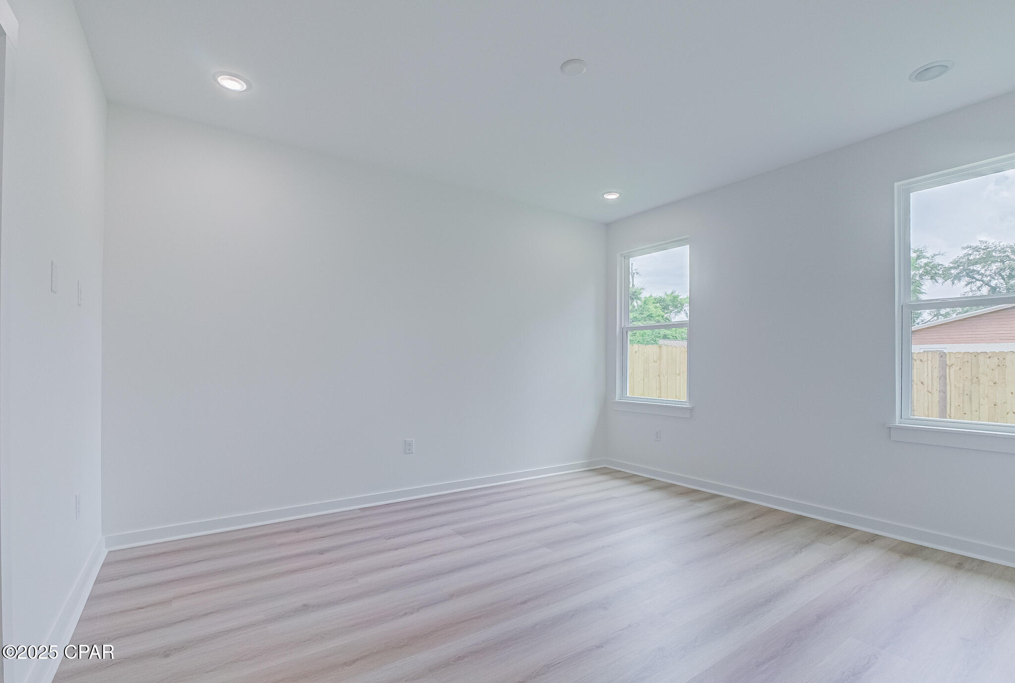 Image 20 For 825 12th Street