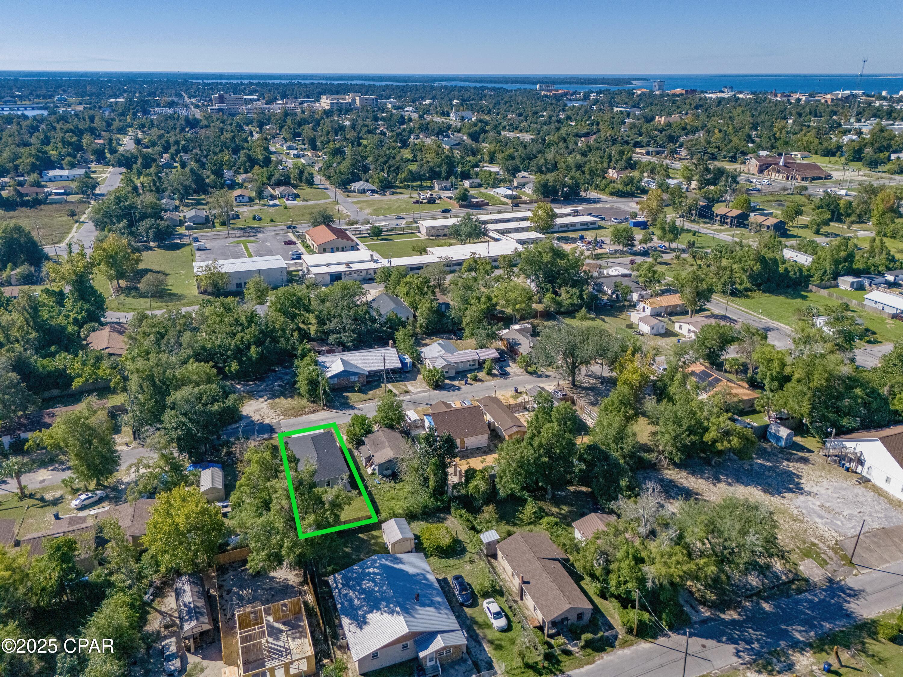 Image 29 For 825 12th Street