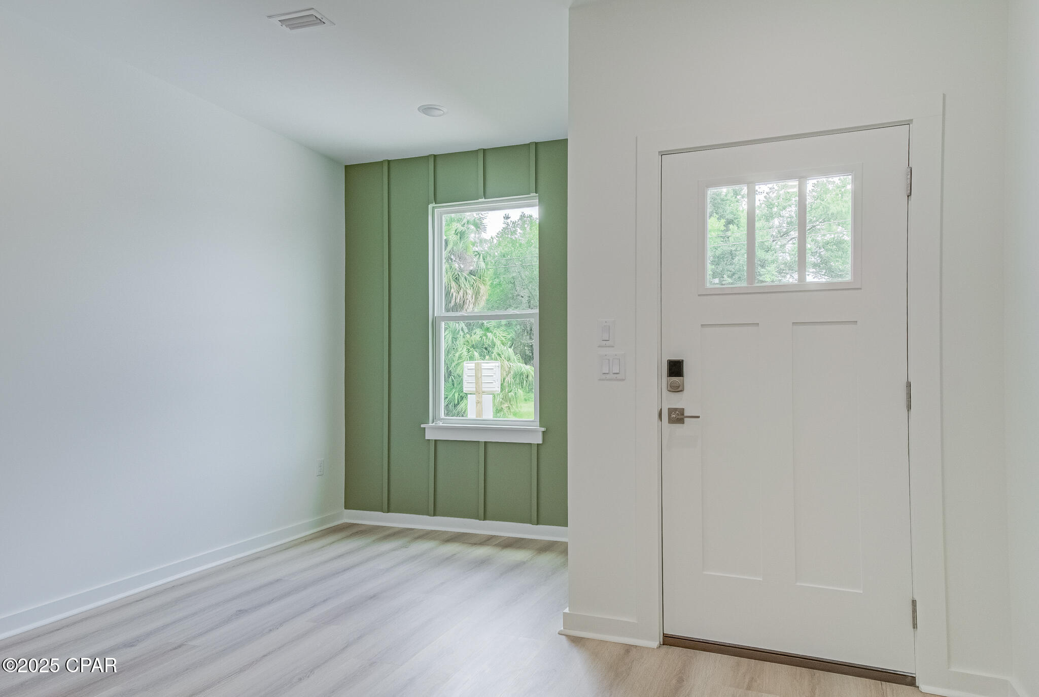 Image 8 For 825 12th Street