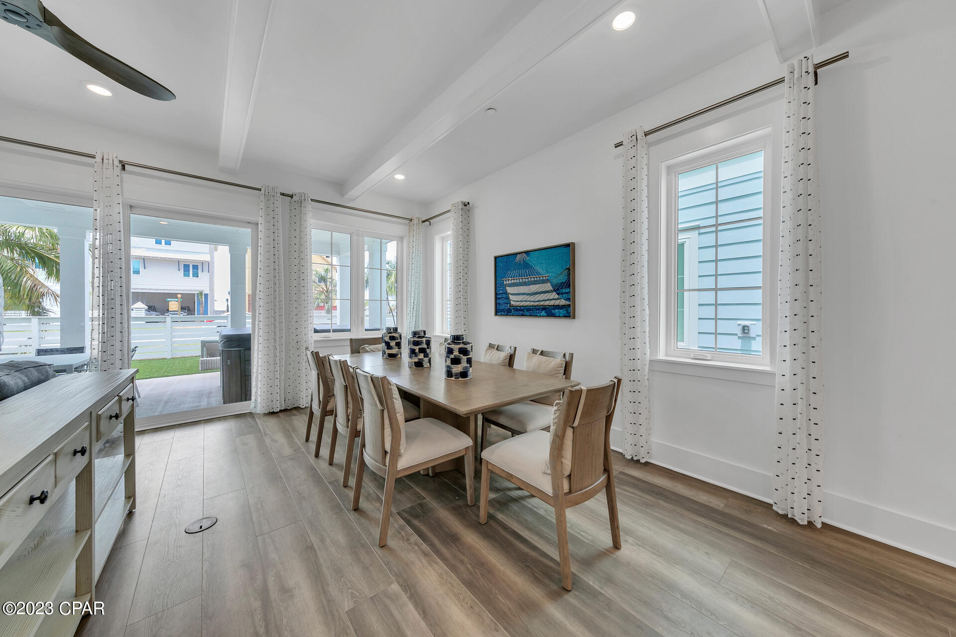 Image 10 For 13662 Front Beach Road