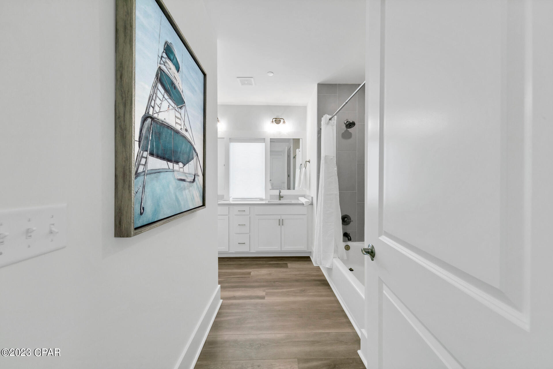 Image 30 For 13662 Front Beach Road