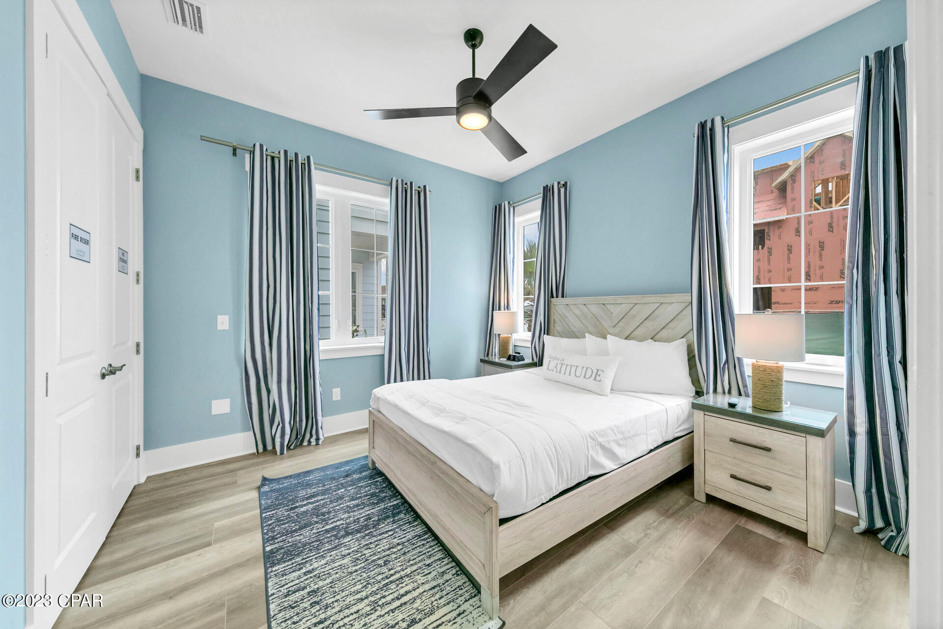 Image 36 For 13662 Front Beach Road