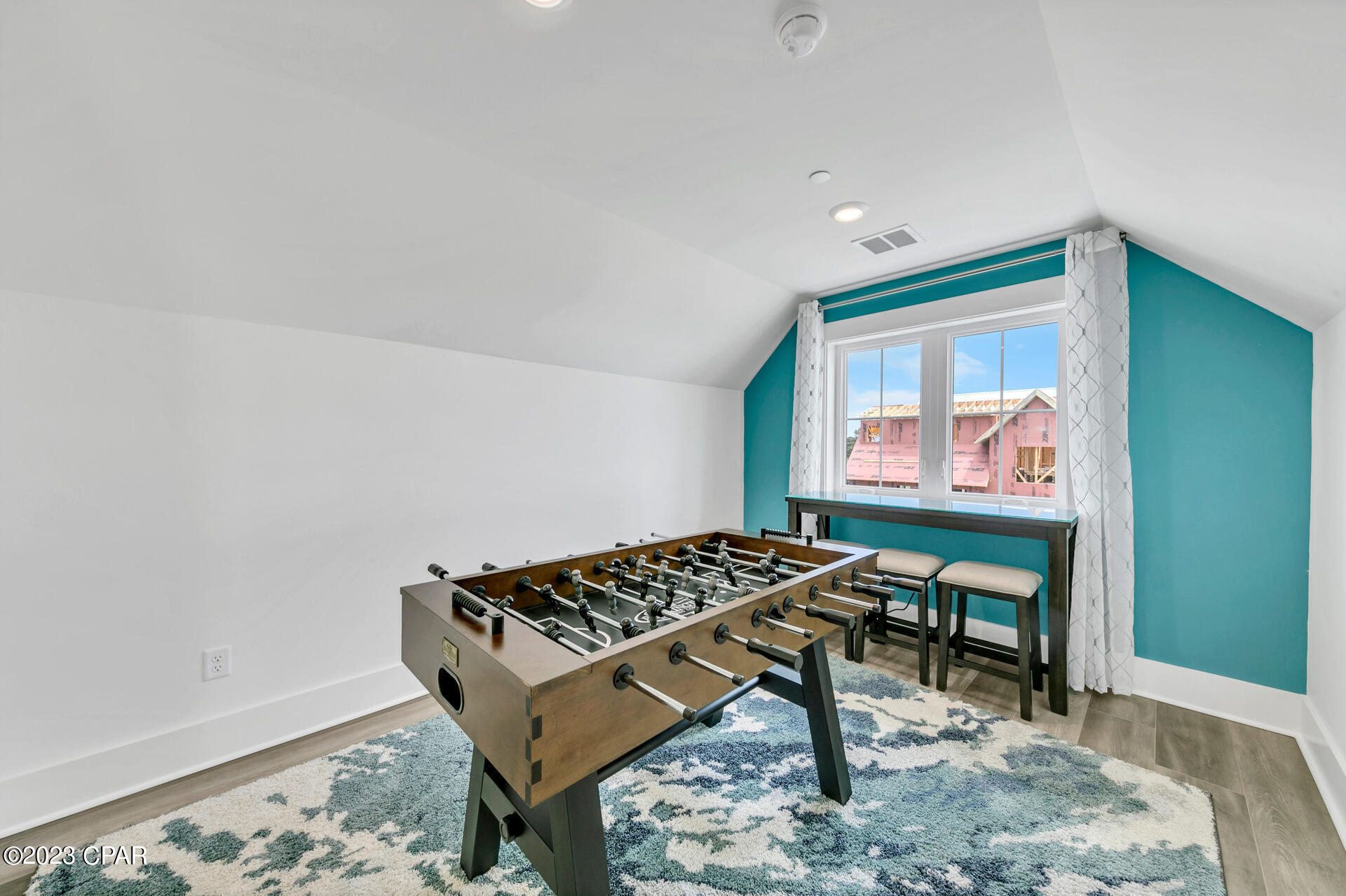 Image 40 For 13662 Front Beach Road