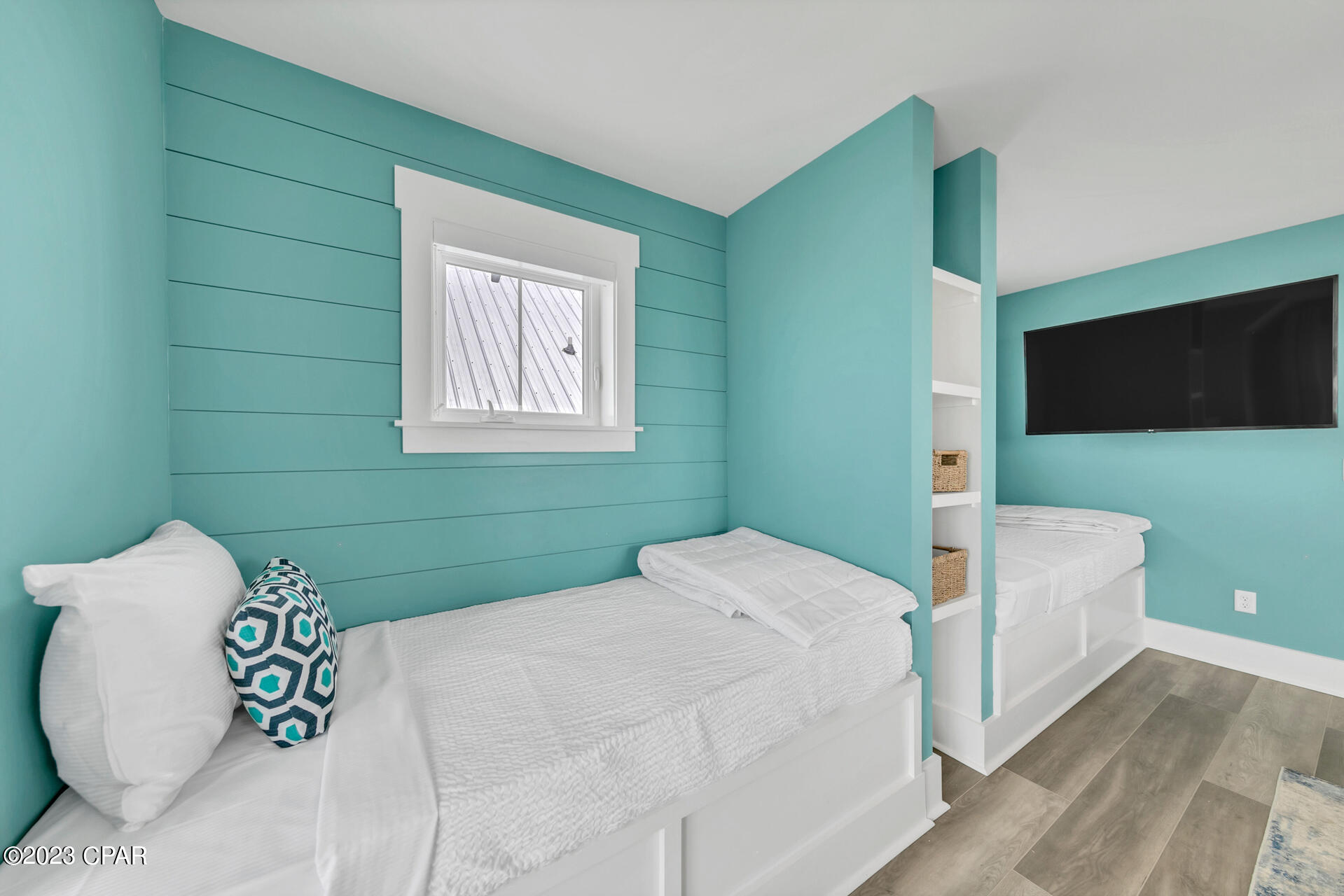 Image 41 For 13662 Front Beach Road