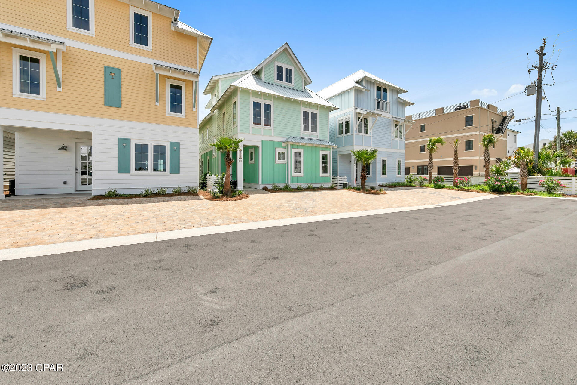 Image 46 For 13662 Front Beach Road