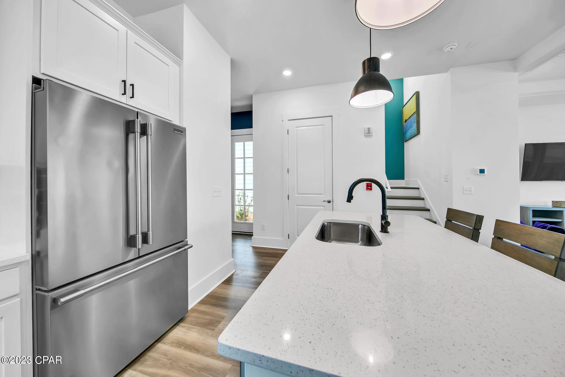 Image 6 For 13662 Front Beach Road