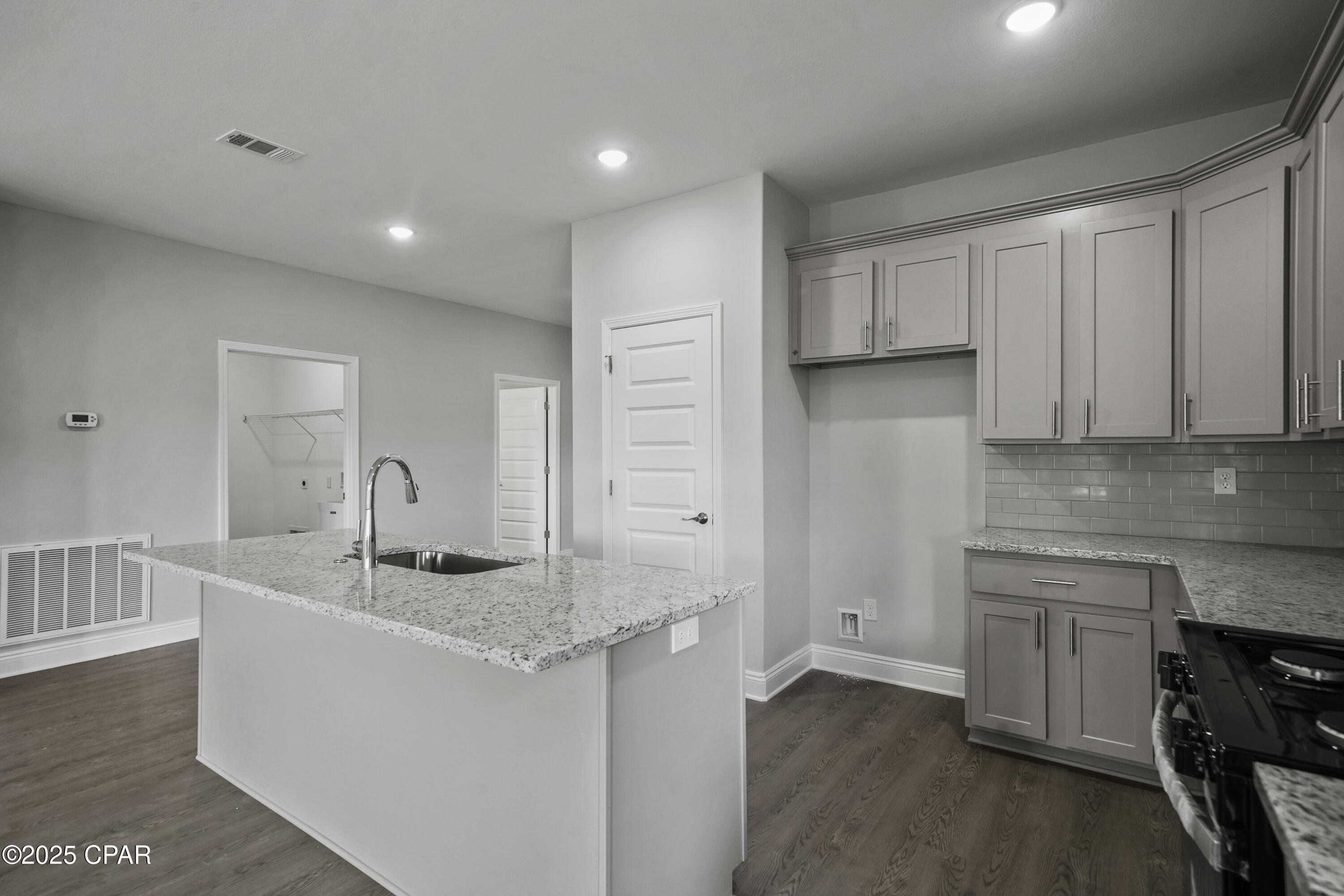 Image 11 For 237 Mosaic Drive 42