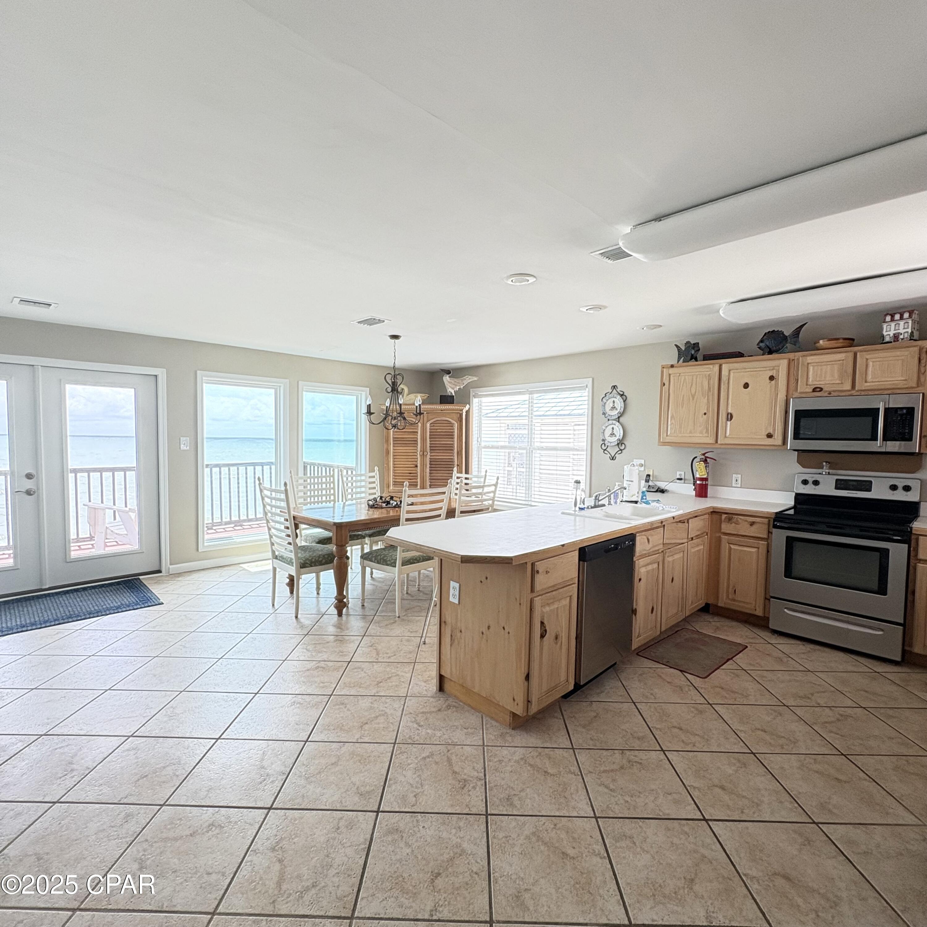 Image 15 For 190 Tiffany Beach Road