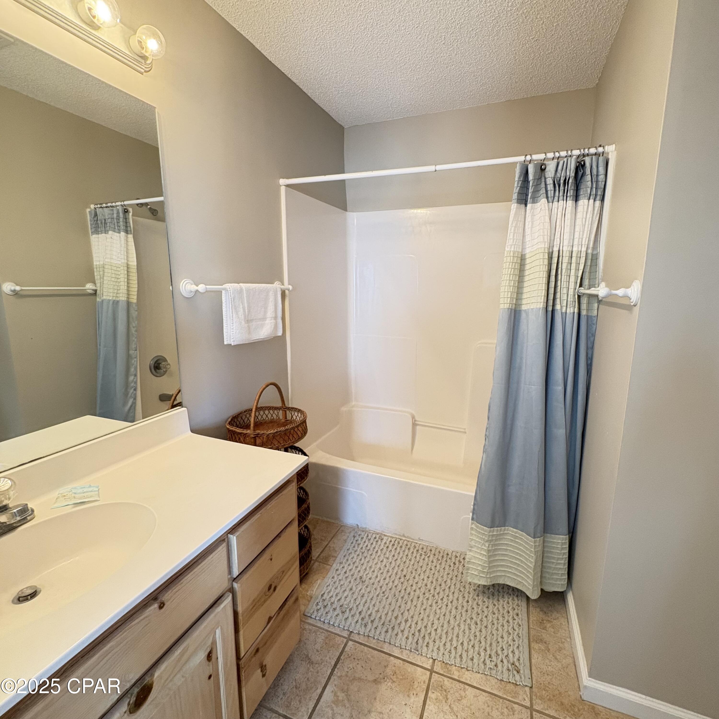 Image 21 For 190 Tiffany Beach Road