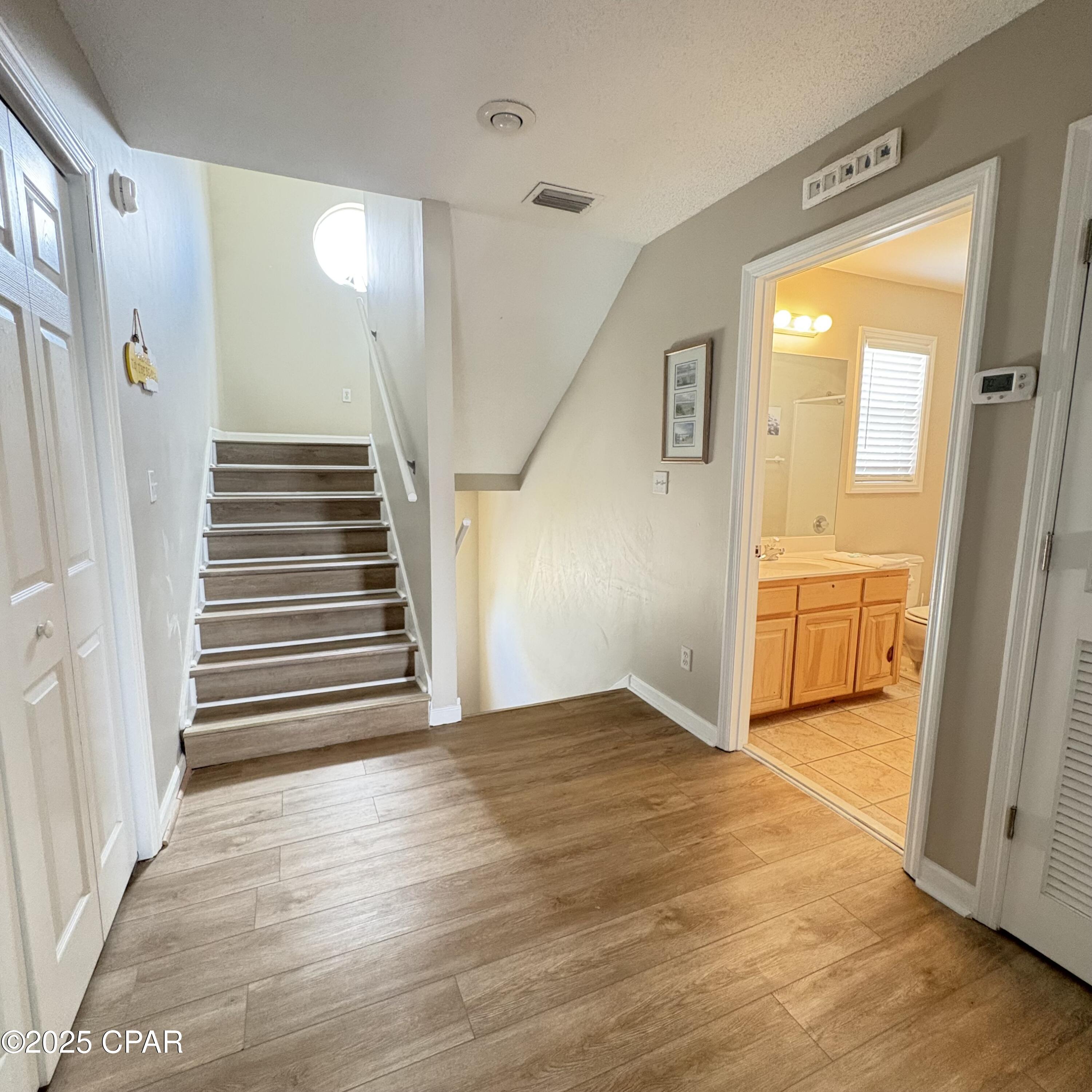 Image 8 For 190 Tiffany Beach Road