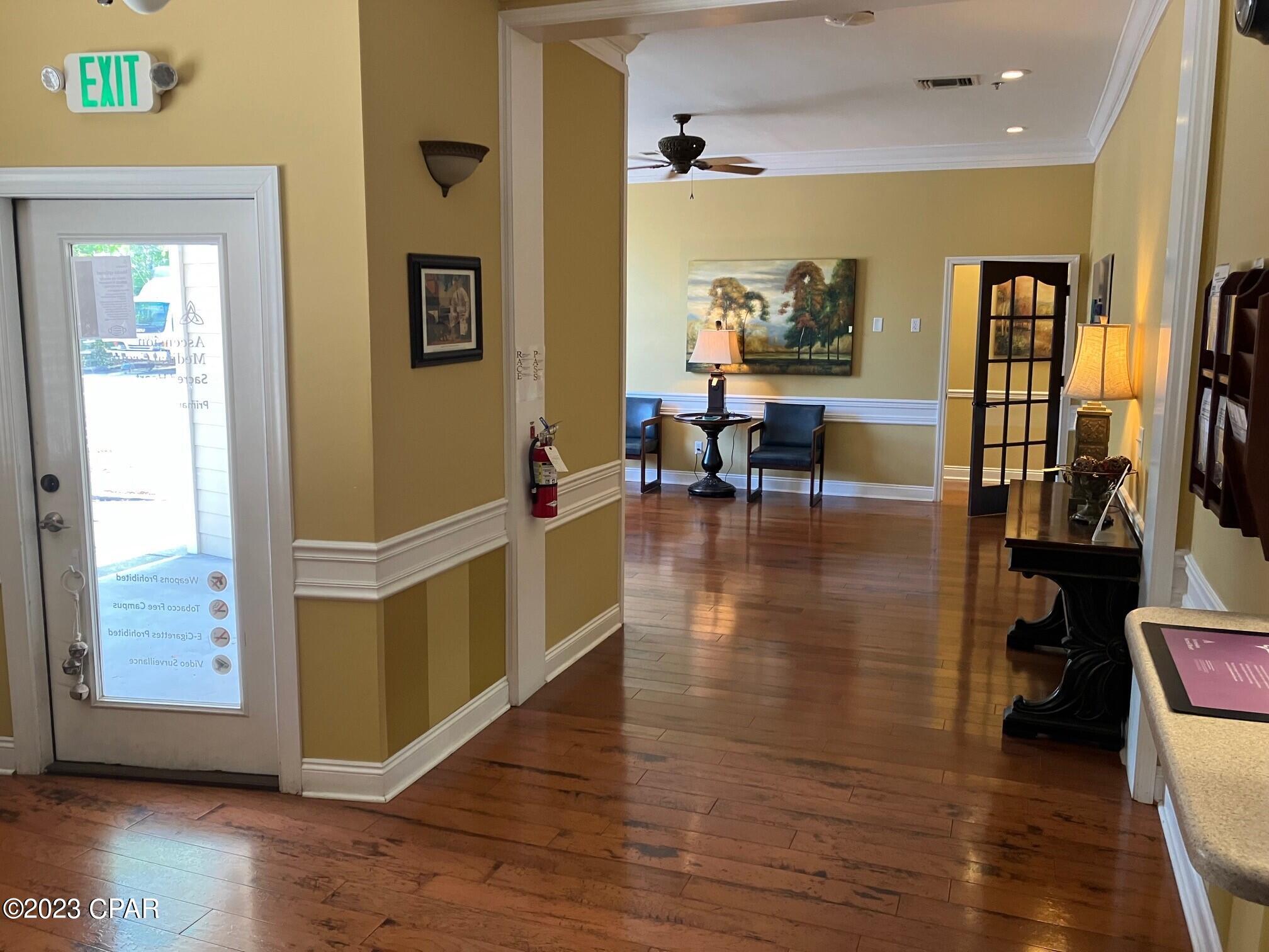 Image 3 For 2420 Jenks Avenue