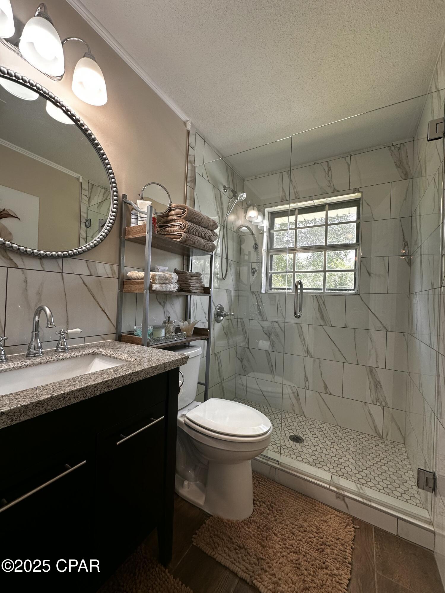 Image 44 For 2745 Perry Road