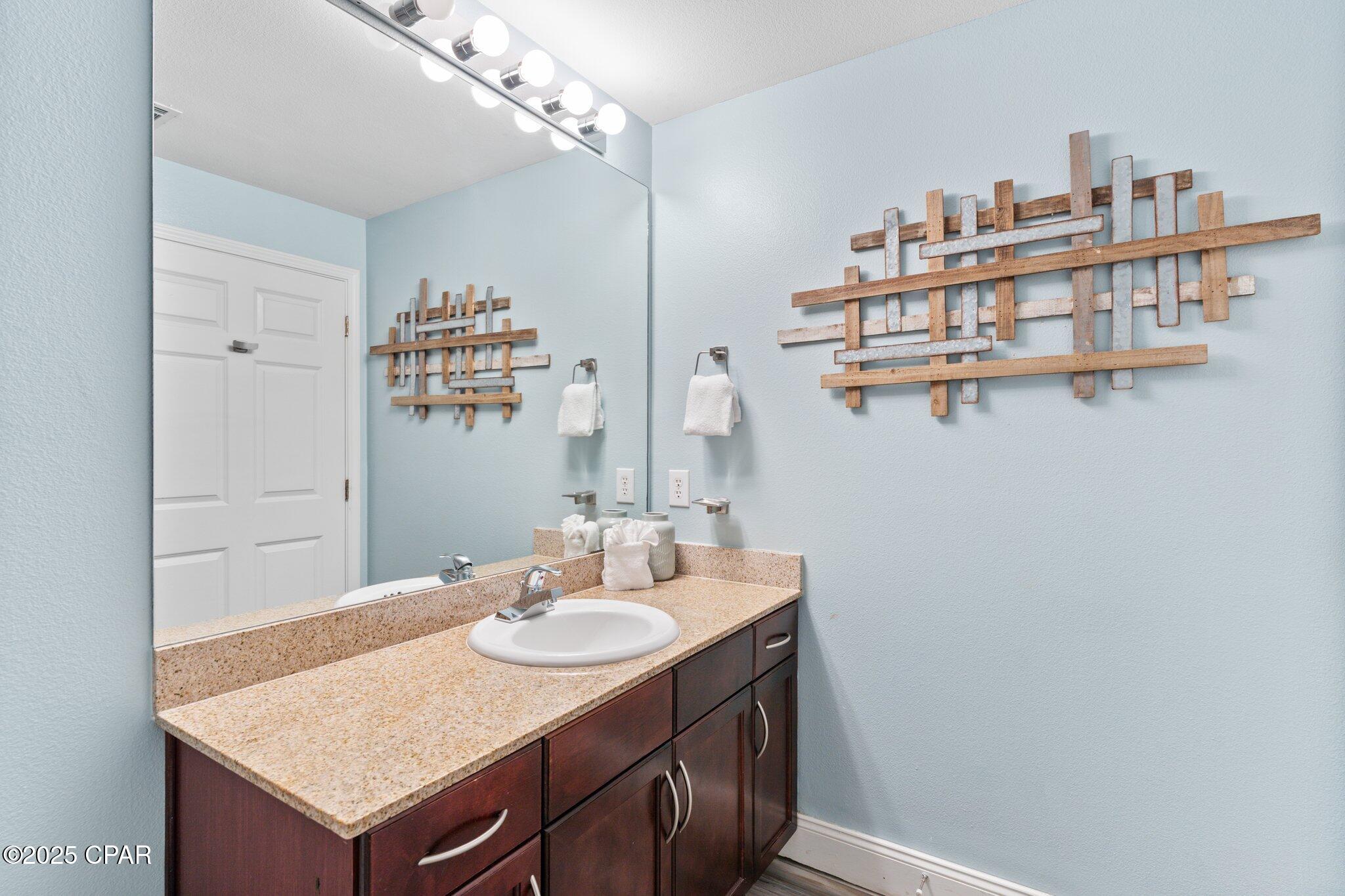 Image 22 For 9902 Thomas Drive 335