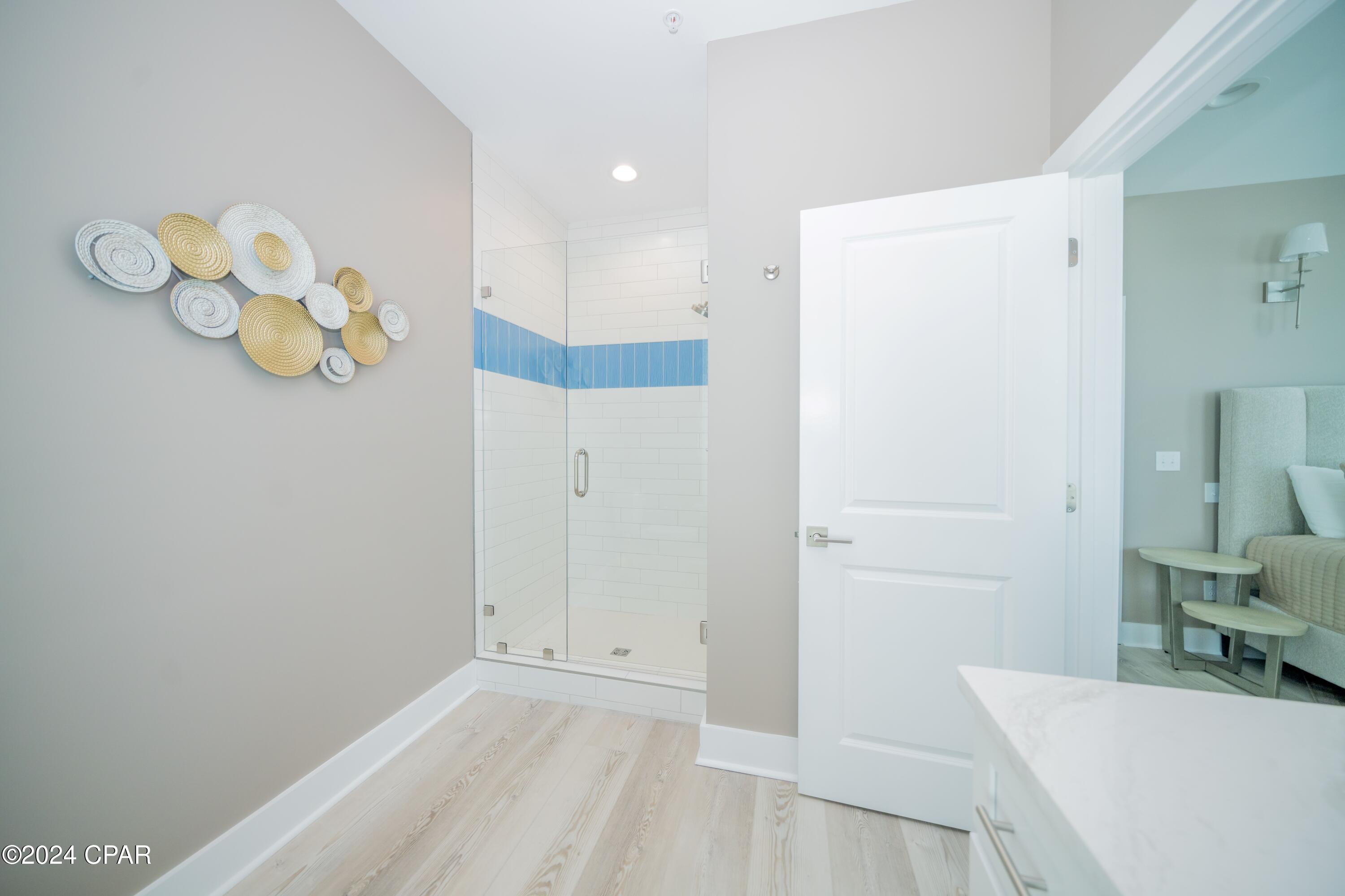 Image 22 For 111 31st Street A & B