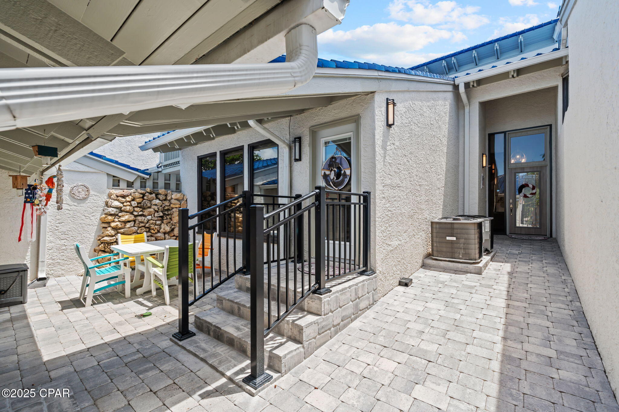 Image 3 For 425 Bayshore Drive 11