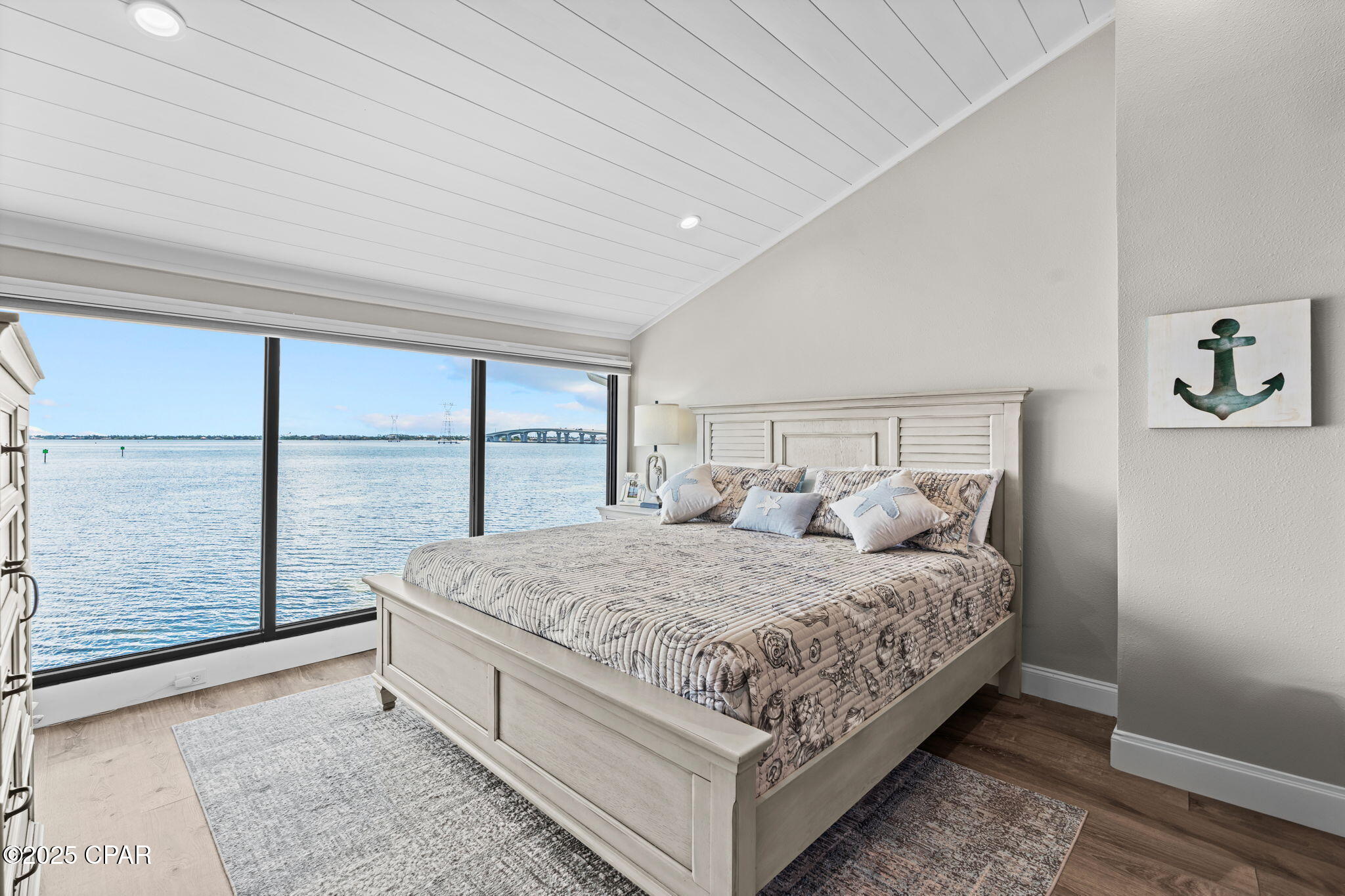 Image 30 For 425 Bayshore Drive 11