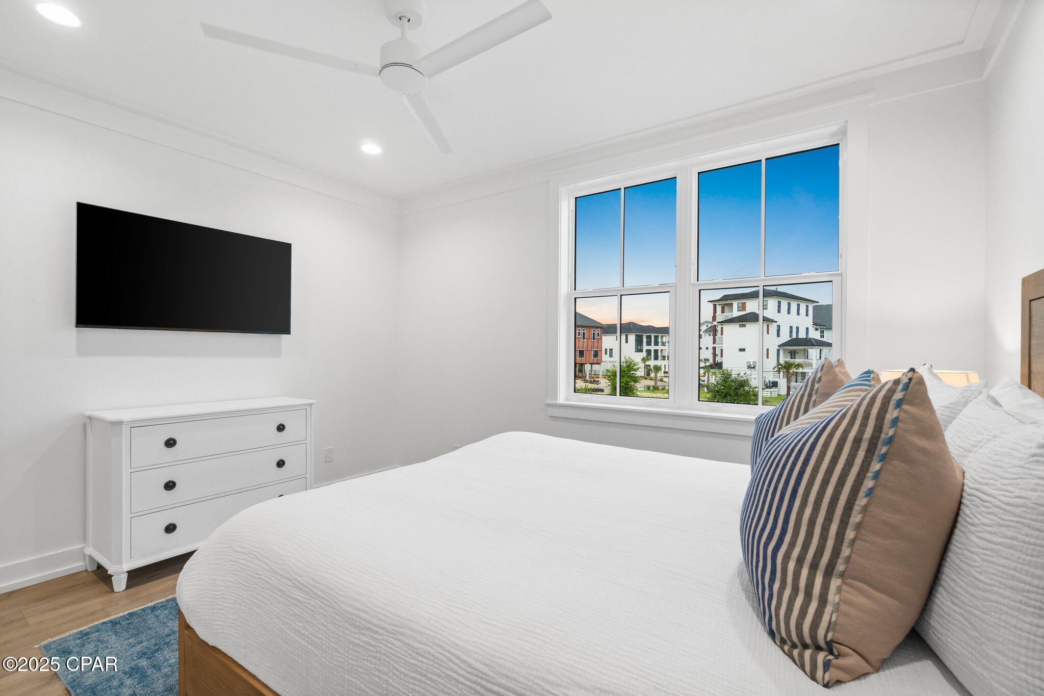 Image 50 For 201 Sugar Sand