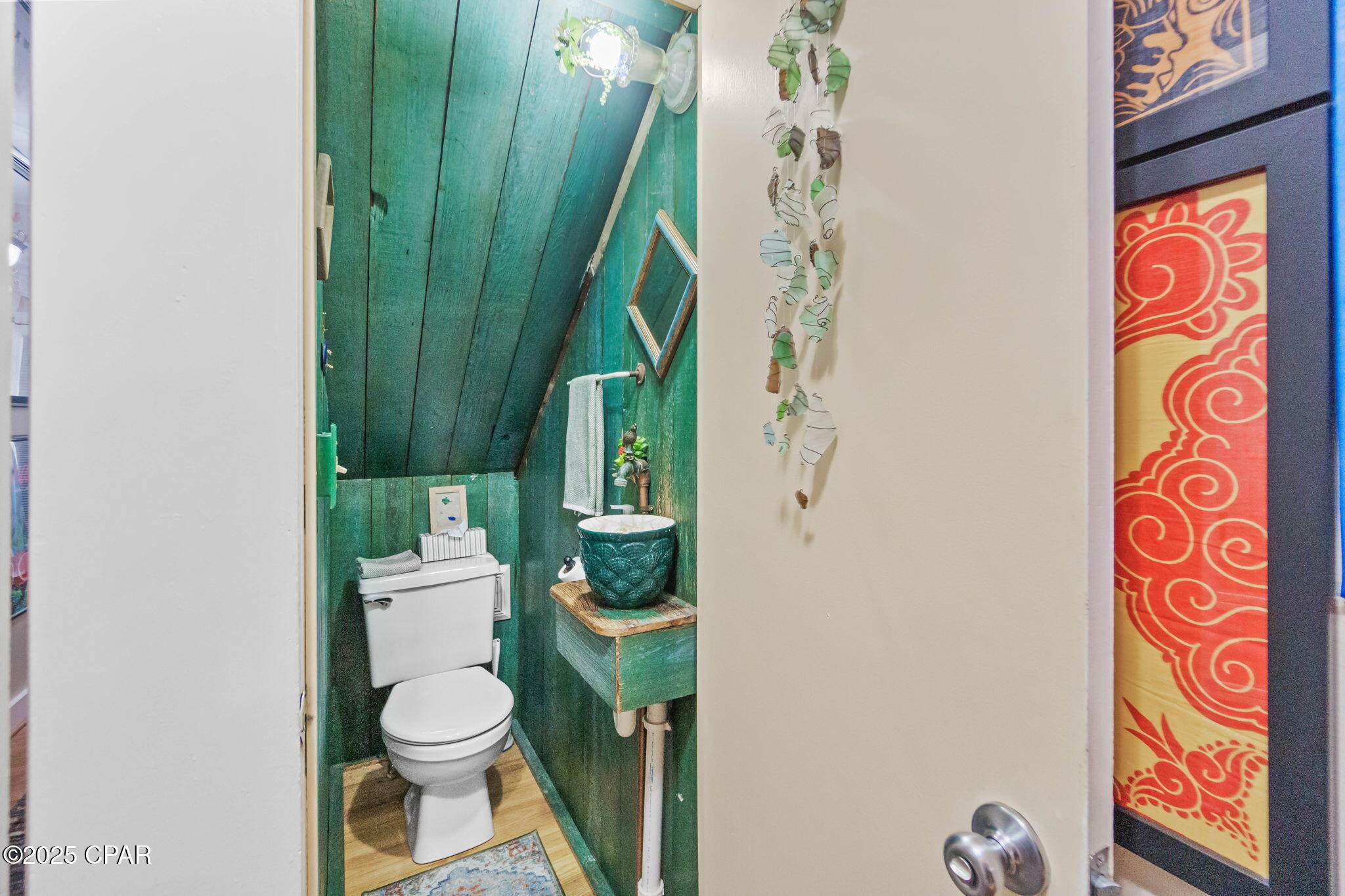 Image 17 For 1748 Georgia Street