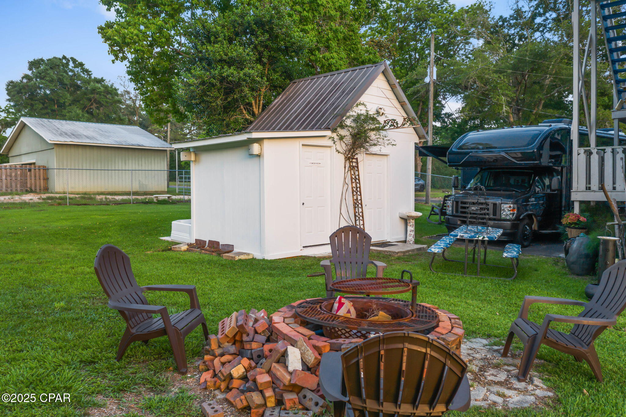 Image 40 For 1748 Georgia Street