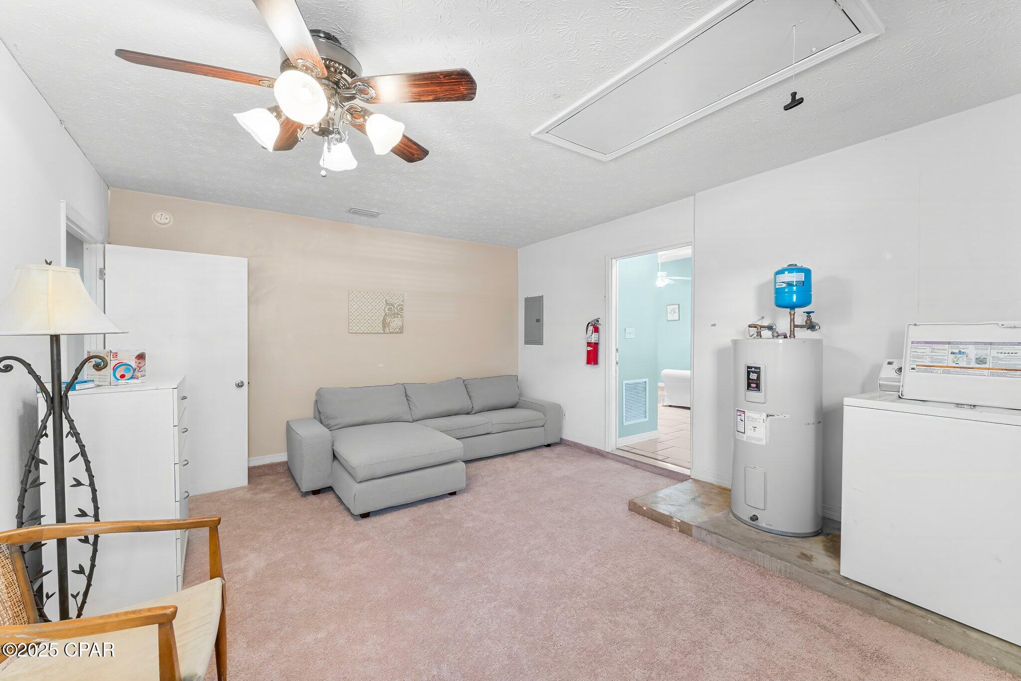 Image 15 For 3924 Vicar Street