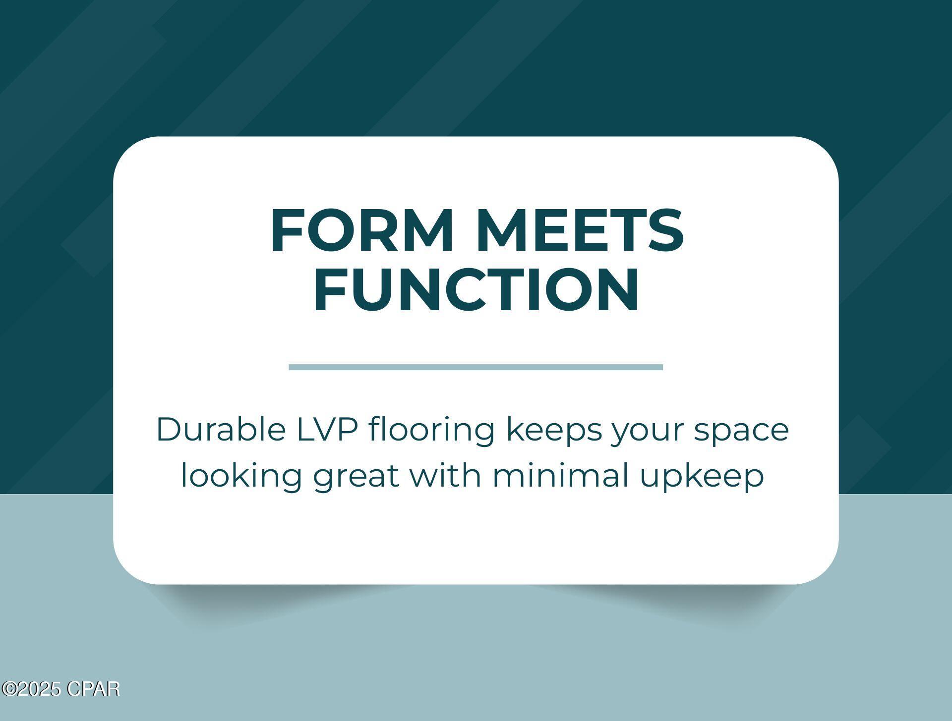 Listing photo id 14 for 17545 Front Beach Road 2004