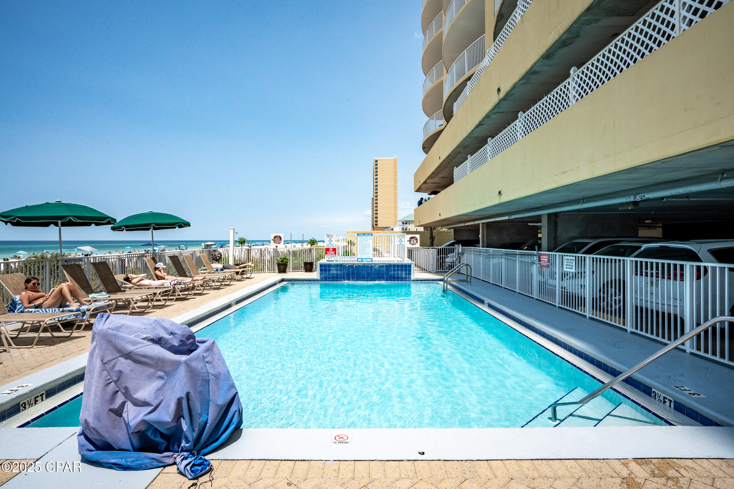 Image 41 For 17545 Front Beach Road 2004