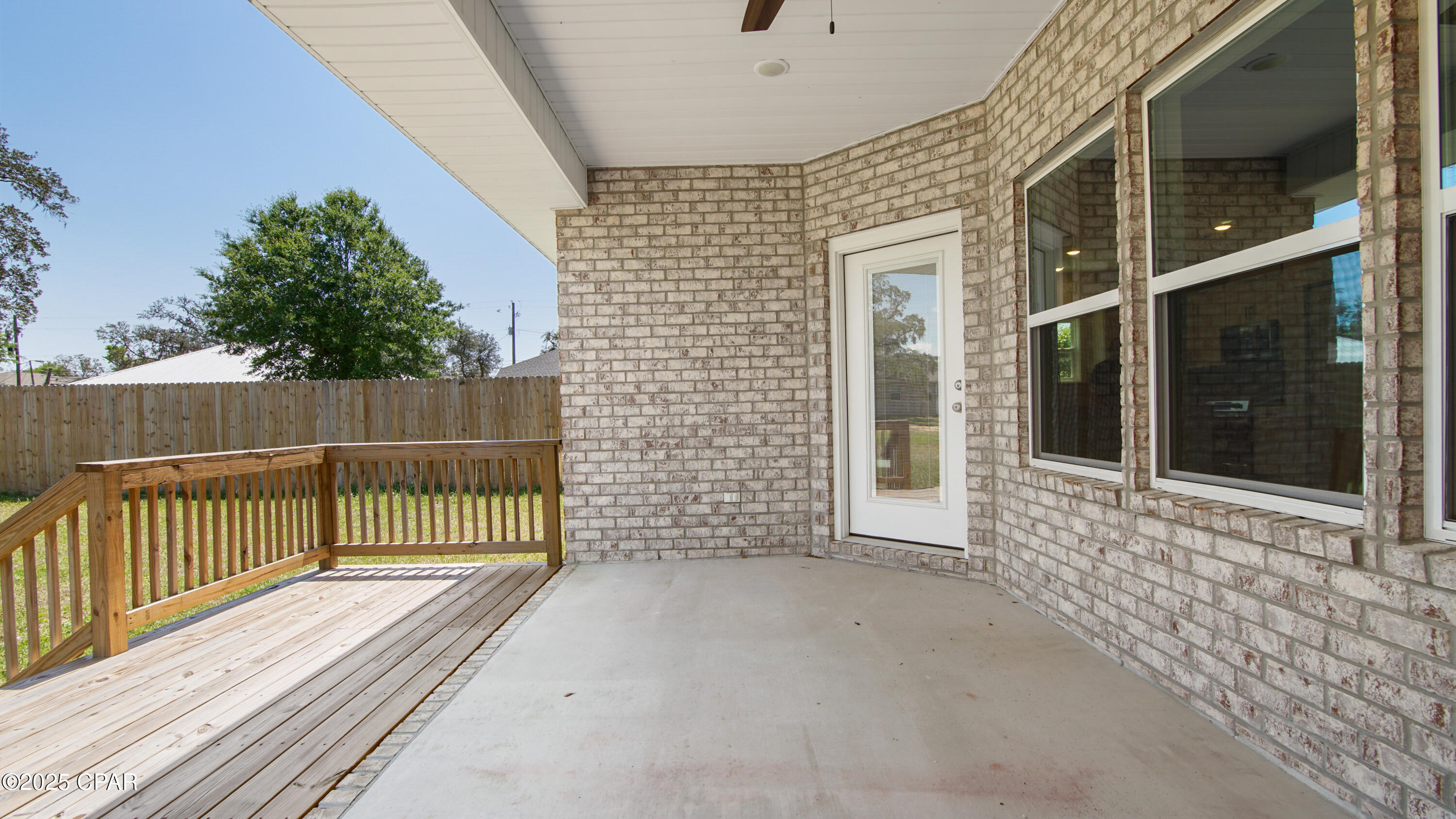 Image 35 For 1113 New Hampshire Avenue