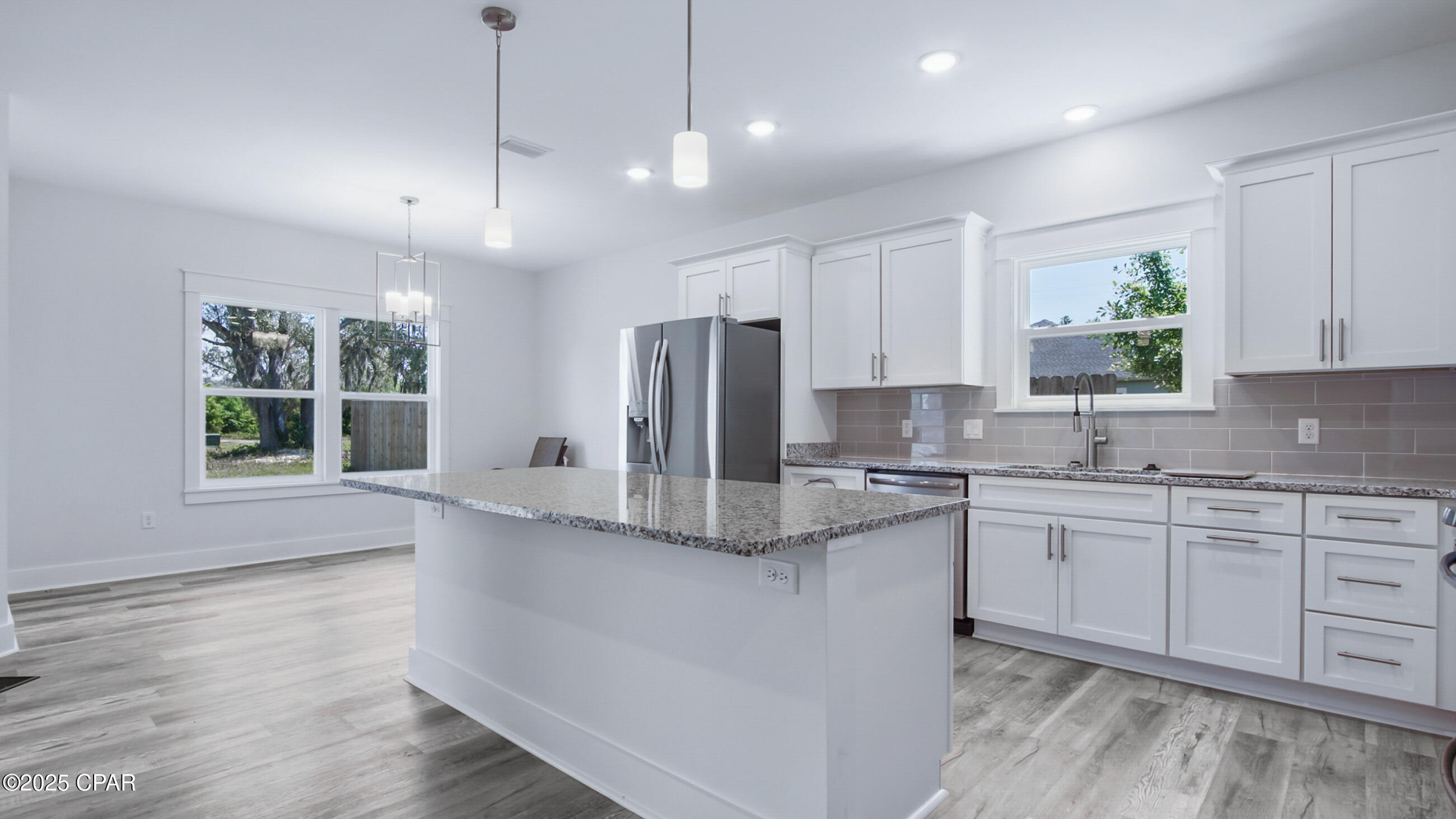 Image 7 For 1113 New Hampshire Avenue