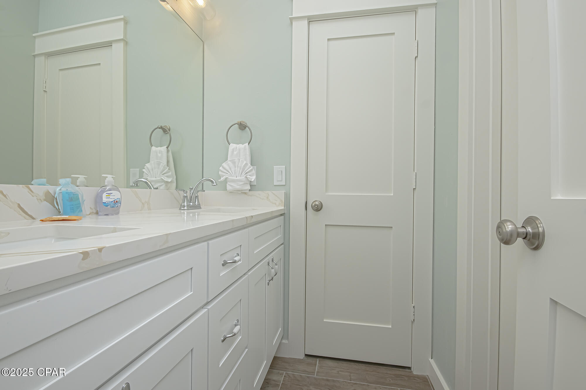 Image 77 For 8205 Surf Drive