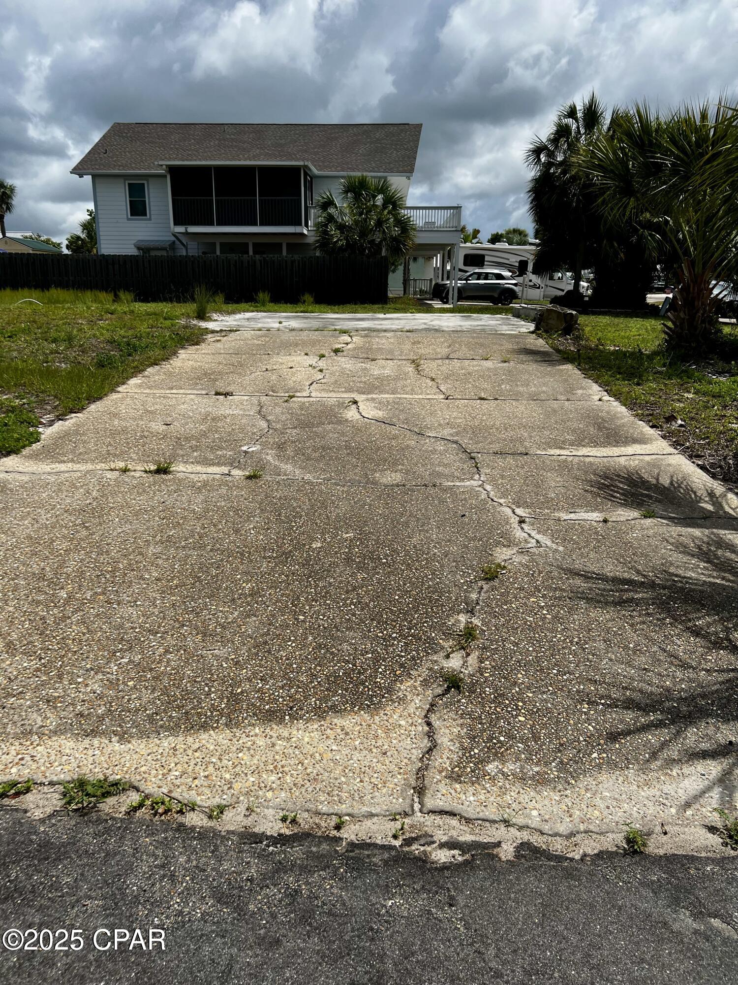 Image 3 For 8514 Tradewinds Drive